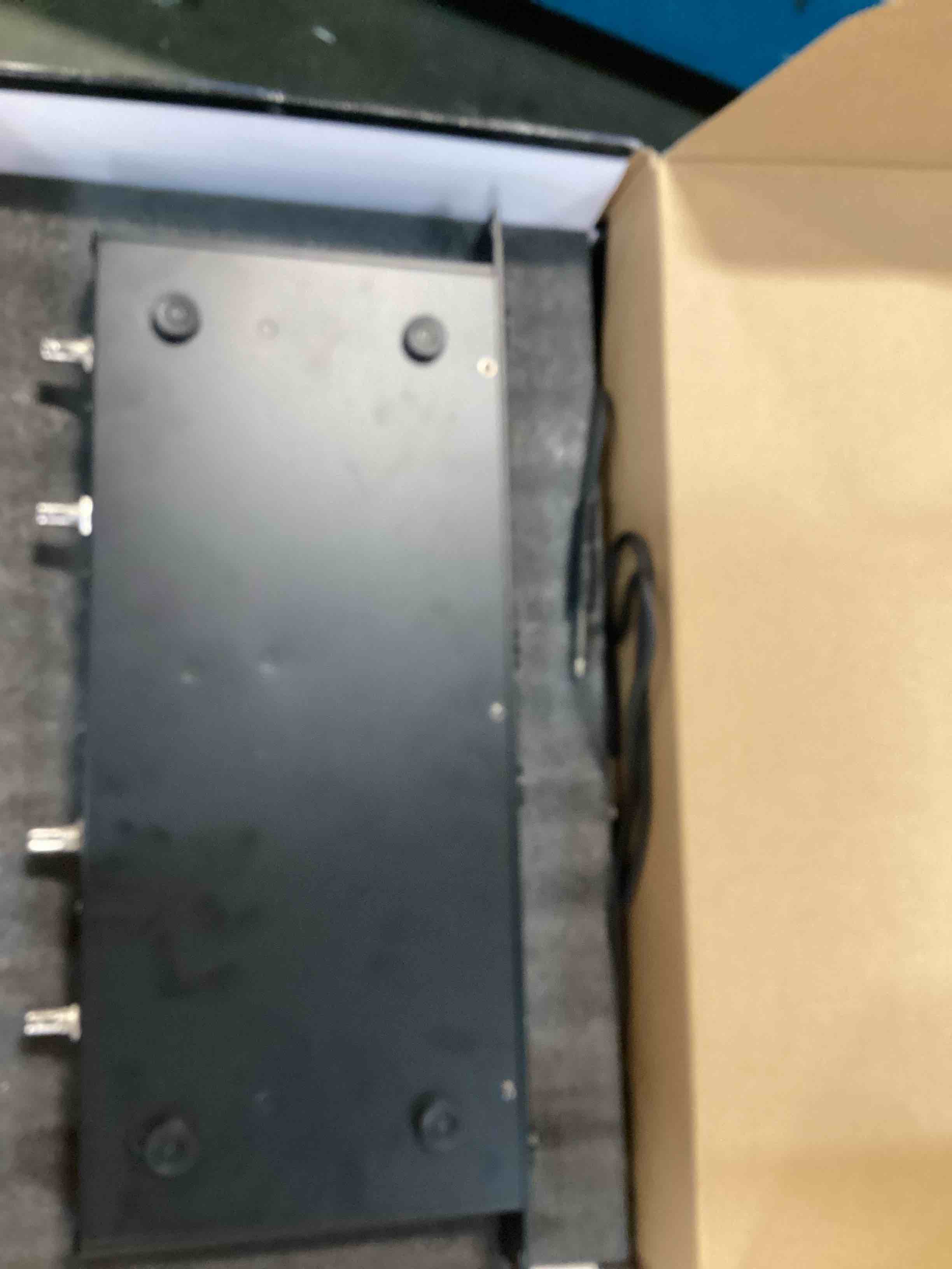 https://s3.amazonaws.com/lotting-images-prod/bidfta/PPE0556891_1730474228575.jpeg