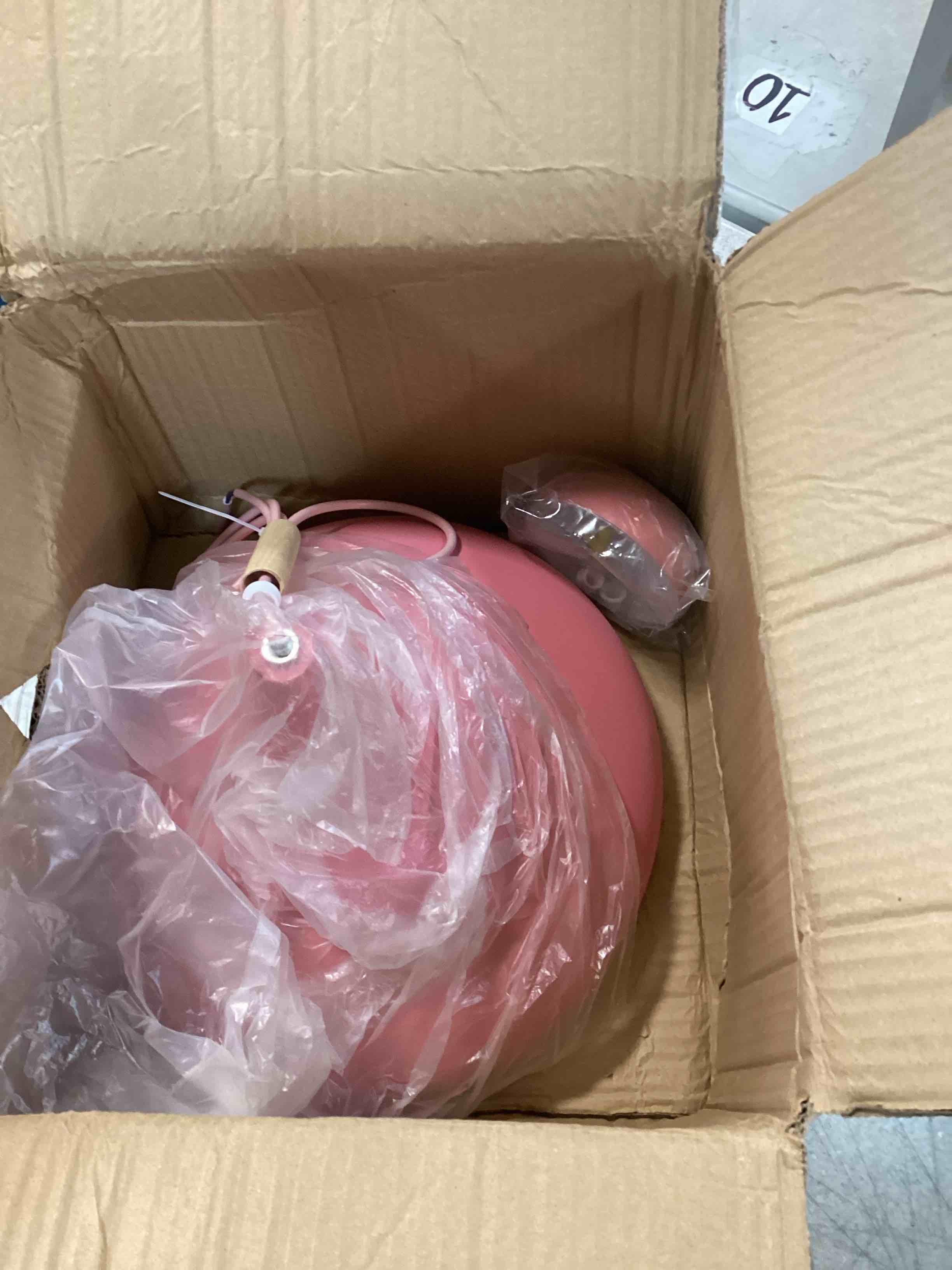 https://s3.amazonaws.com/lotting-images-prod/bidfta/PPE0556903_1730473052287.jpeg