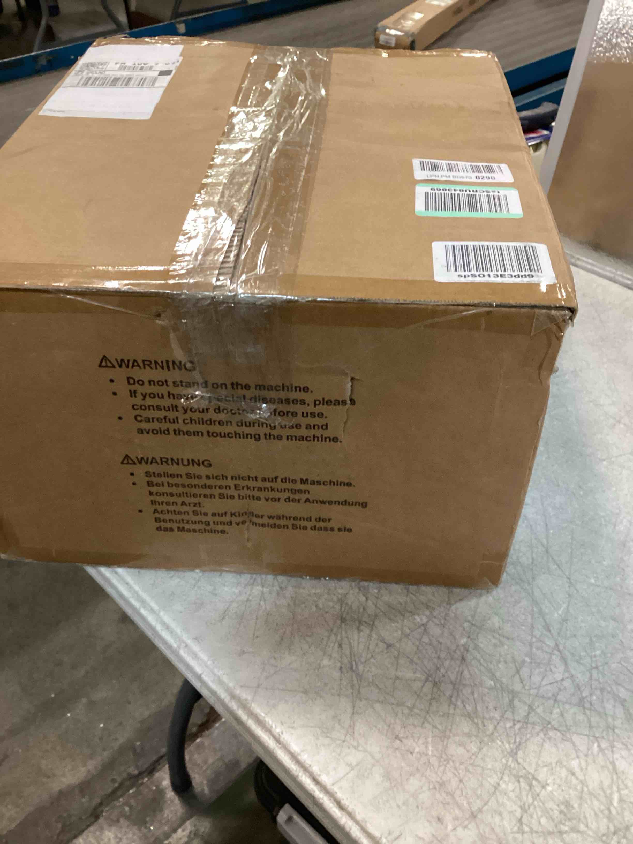 https://s3.amazonaws.com/lotting-images-prod/bidfta/PPE0556972_1730460953101.jpeg