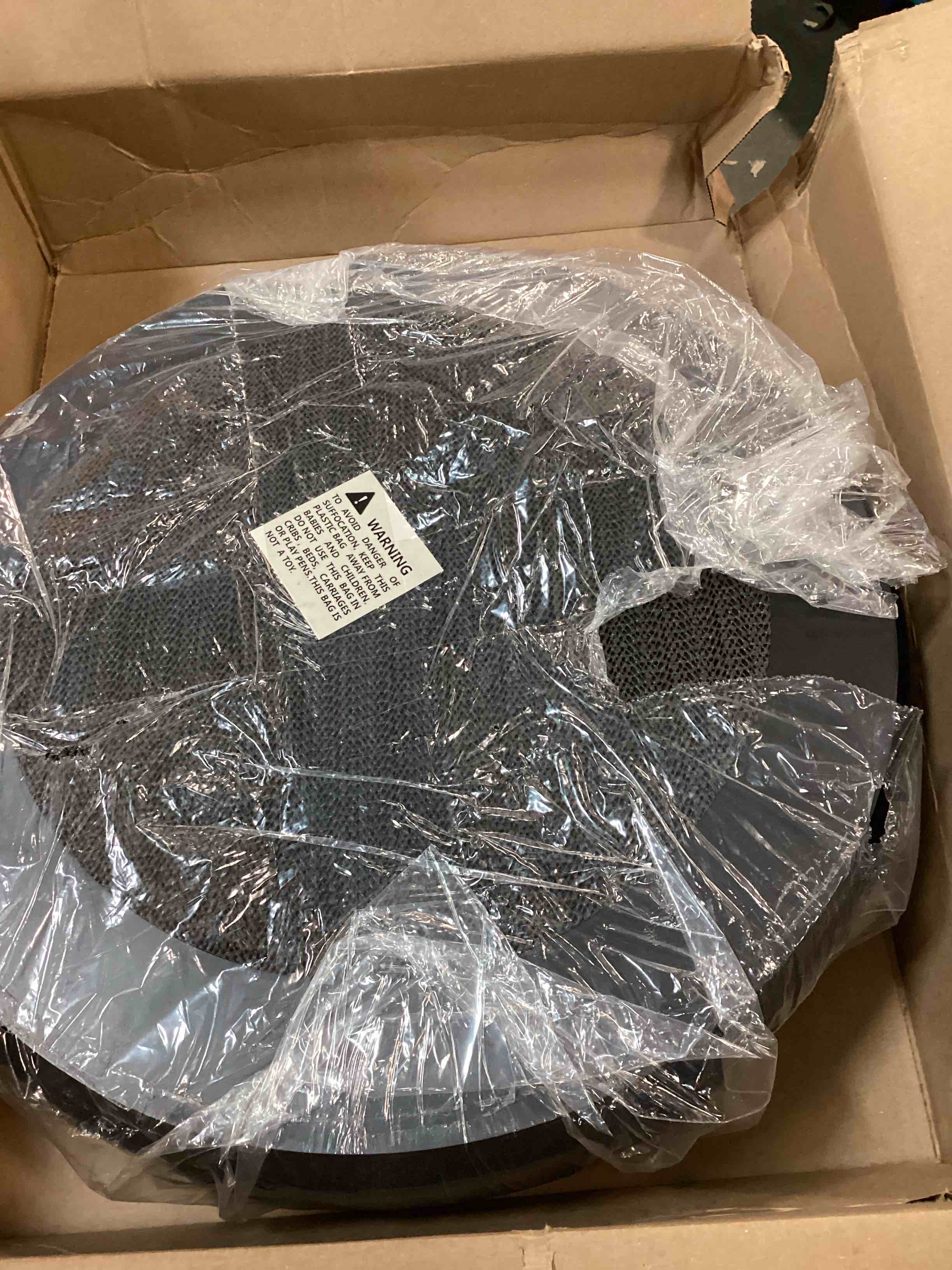 https://s3.amazonaws.com/lotting-images-prod/bidfta/PPE0557208_1730391157534.jpeg