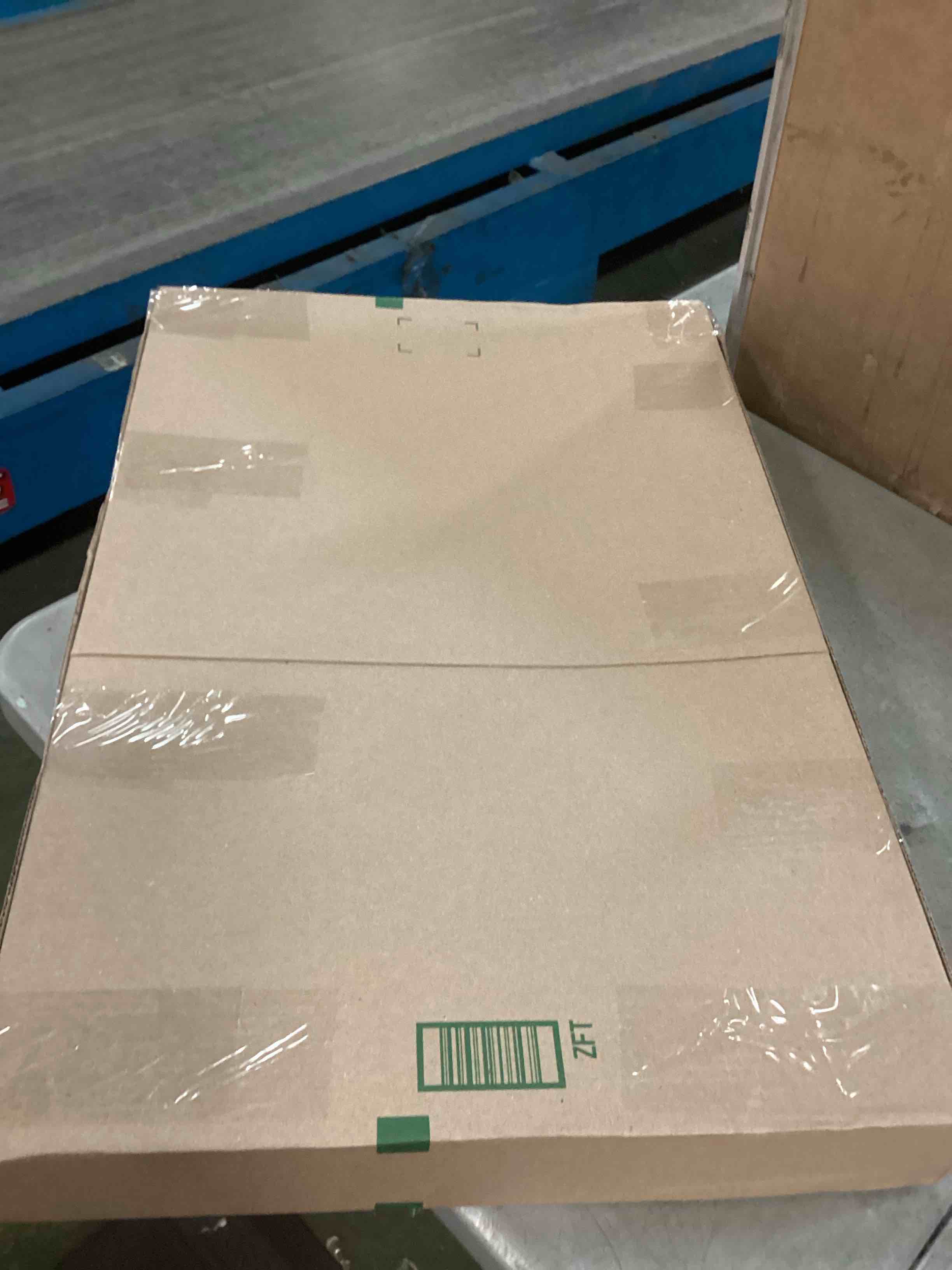 https://s3.amazonaws.com/lotting-images-prod/bidfta/PPE0558160_1730856297929.jpeg