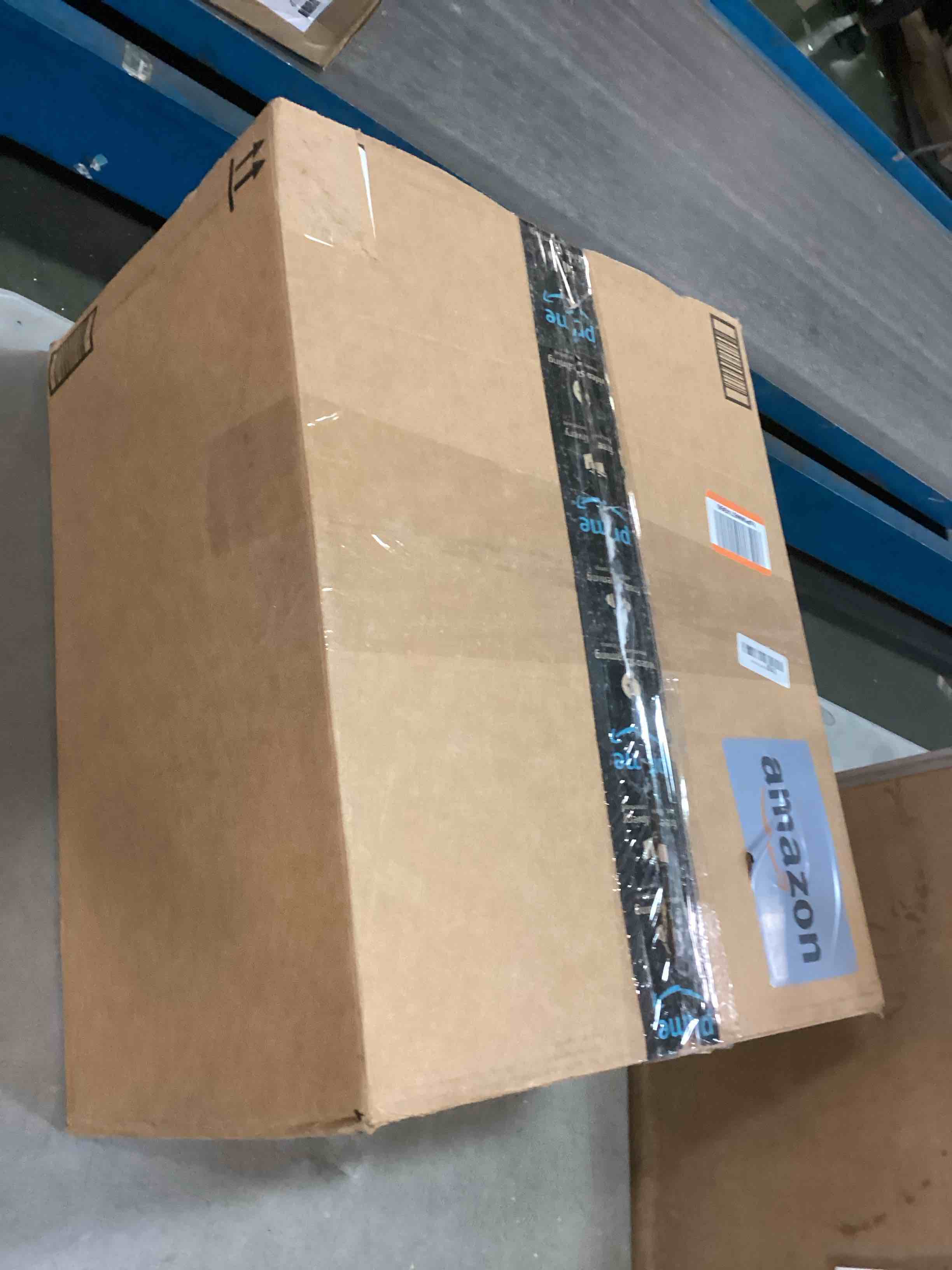 https://s3.amazonaws.com/lotting-images-prod/bidfta/PPE0558755_1730504095412.jpeg