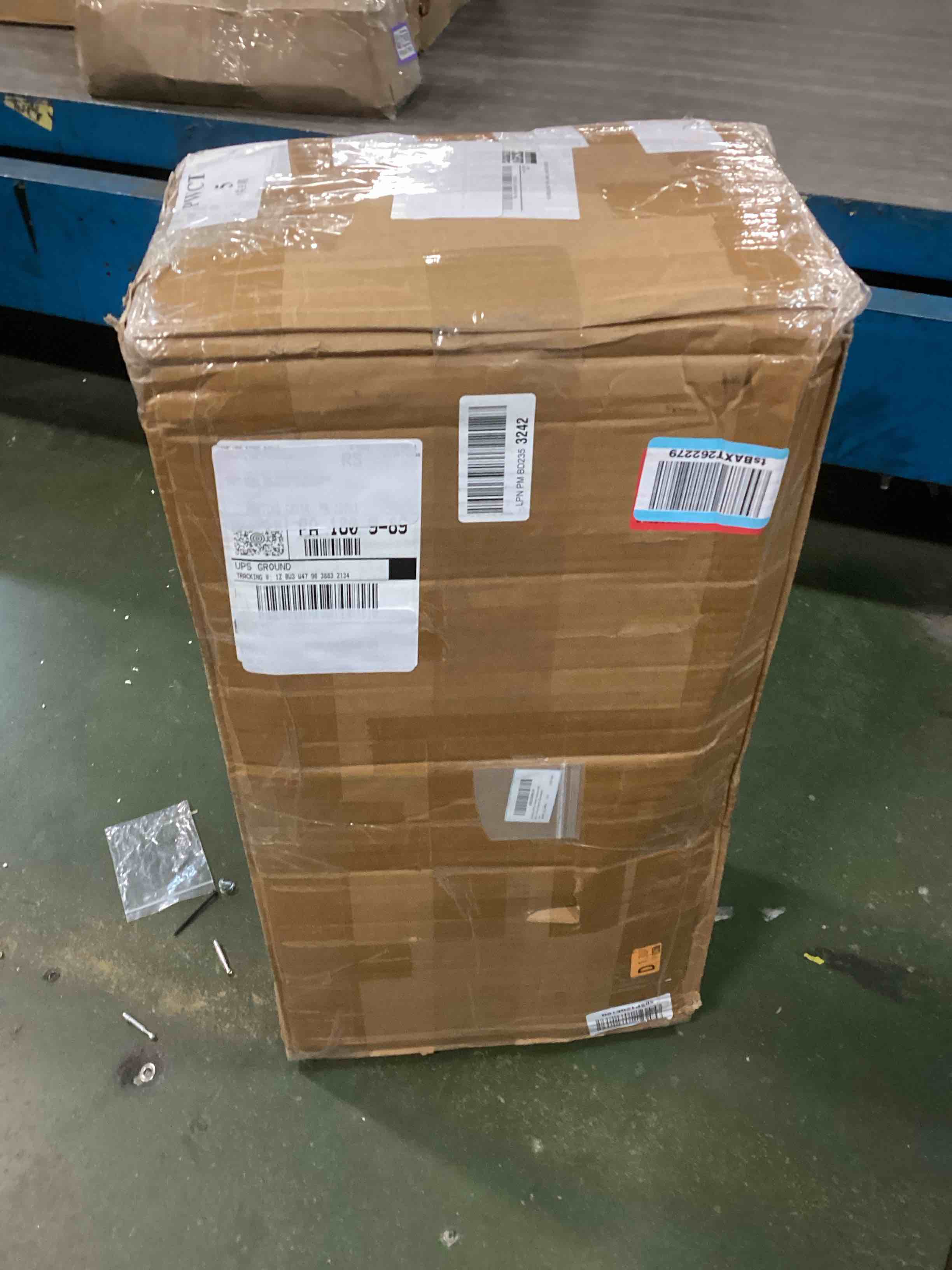 https://s3.amazonaws.com/lotting-images-prod/bidfta/PPE0559082_1730349247387.jpeg