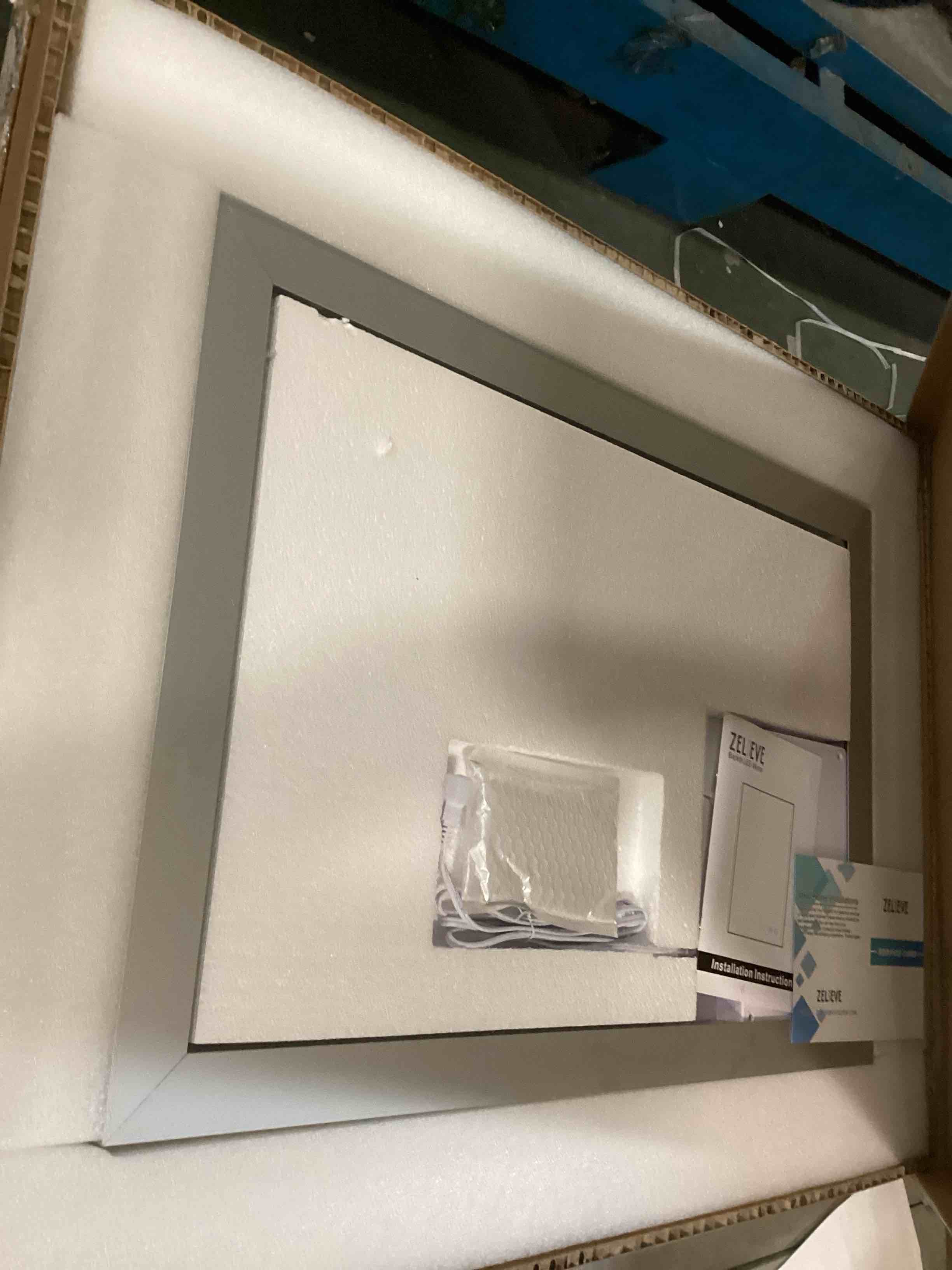 https://s3.amazonaws.com/lotting-images-prod/bidfta/PPE0559084_1730349043427.jpeg