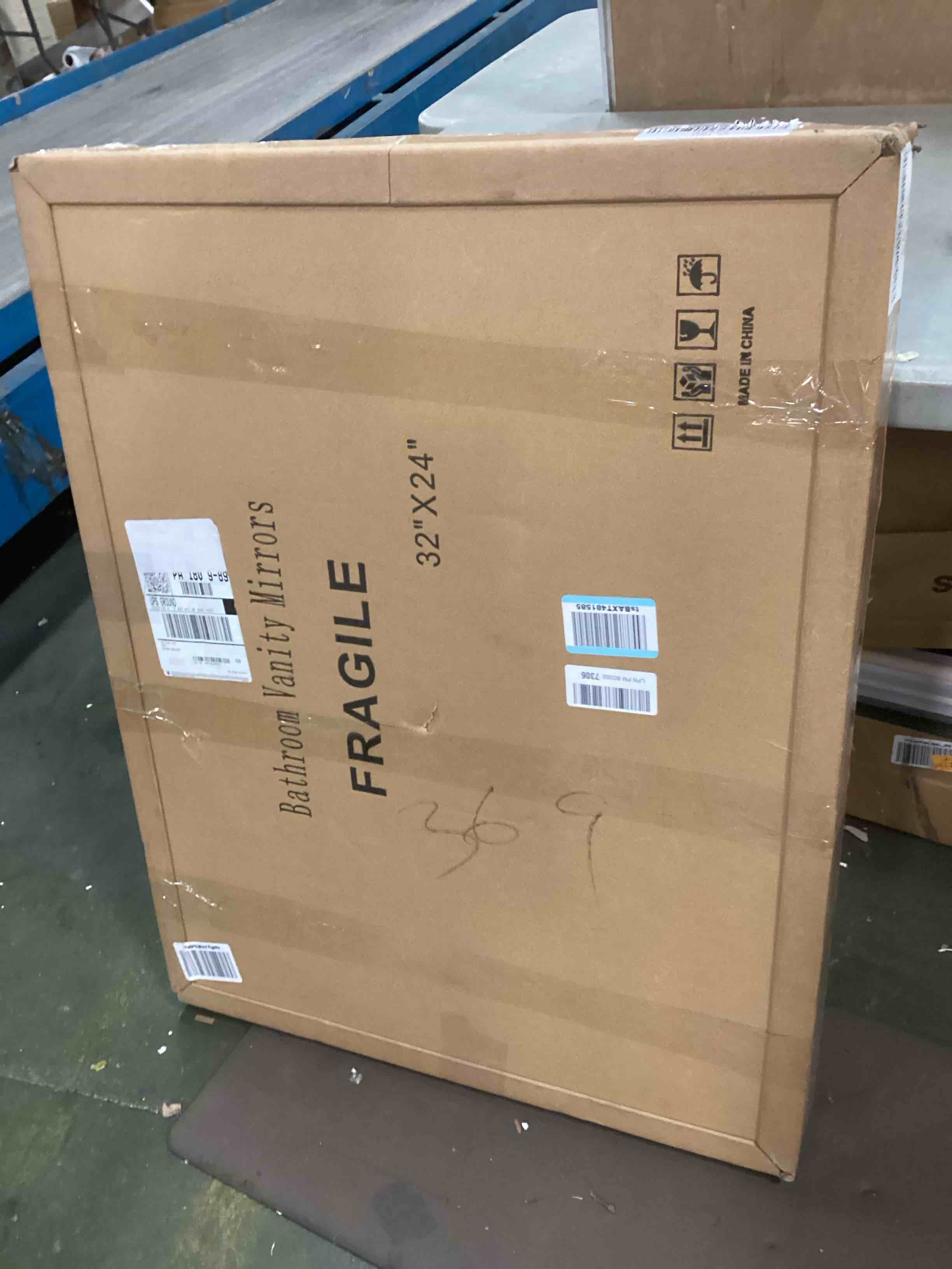 https://s3.amazonaws.com/lotting-images-prod/bidfta/PPE0559084_1730349073532.jpeg