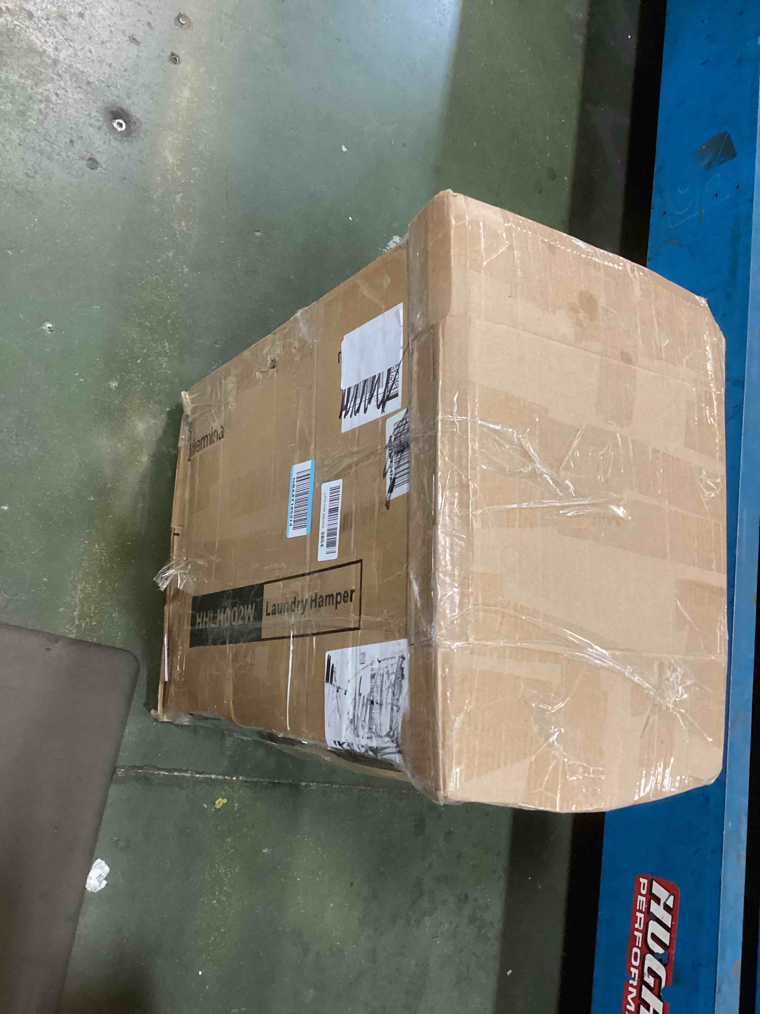 https://s3.amazonaws.com/lotting-images-prod/bidfta/PPE0559181_1730332943438.jpeg