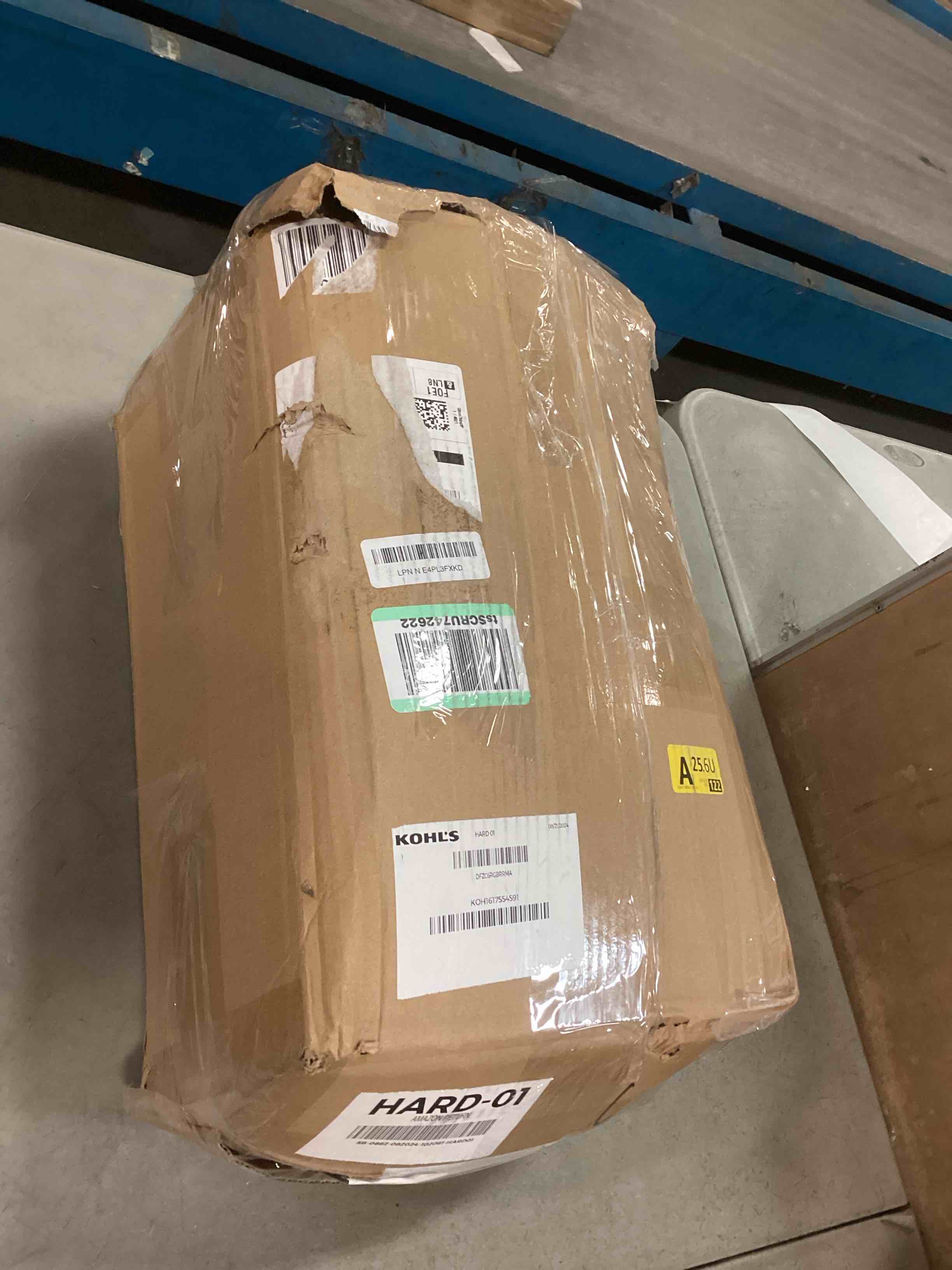 https://s3.amazonaws.com/lotting-images-prod/bidfta/PPE0559488_1730172958173.jpeg
