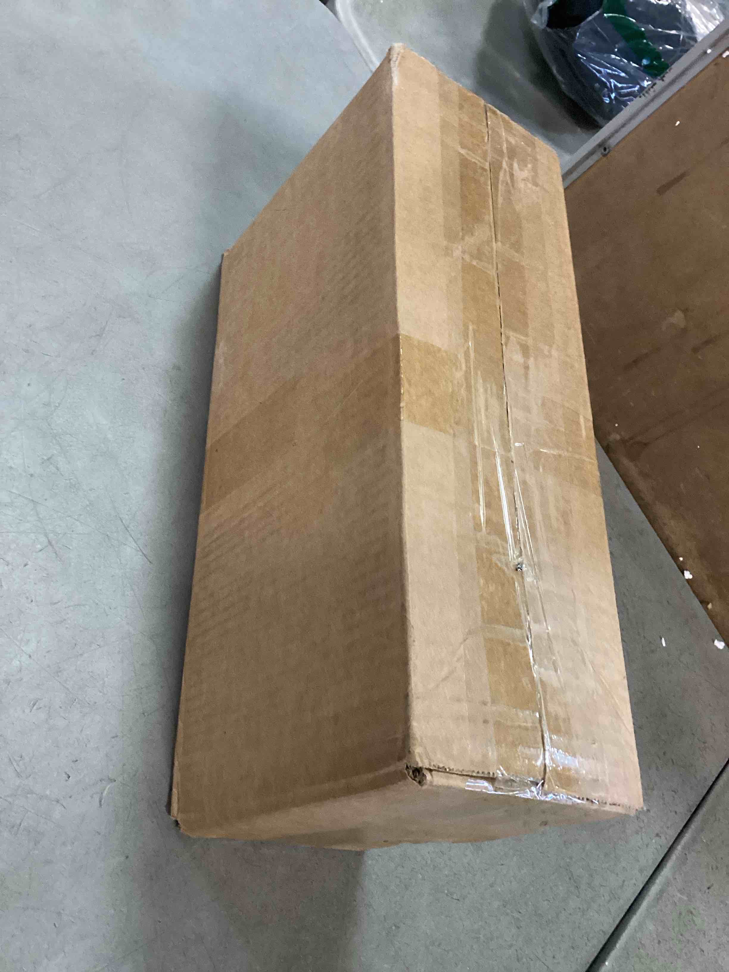 https://s3.amazonaws.com/lotting-images-prod/bidfta/PPE0559705_1729951920300.jpeg