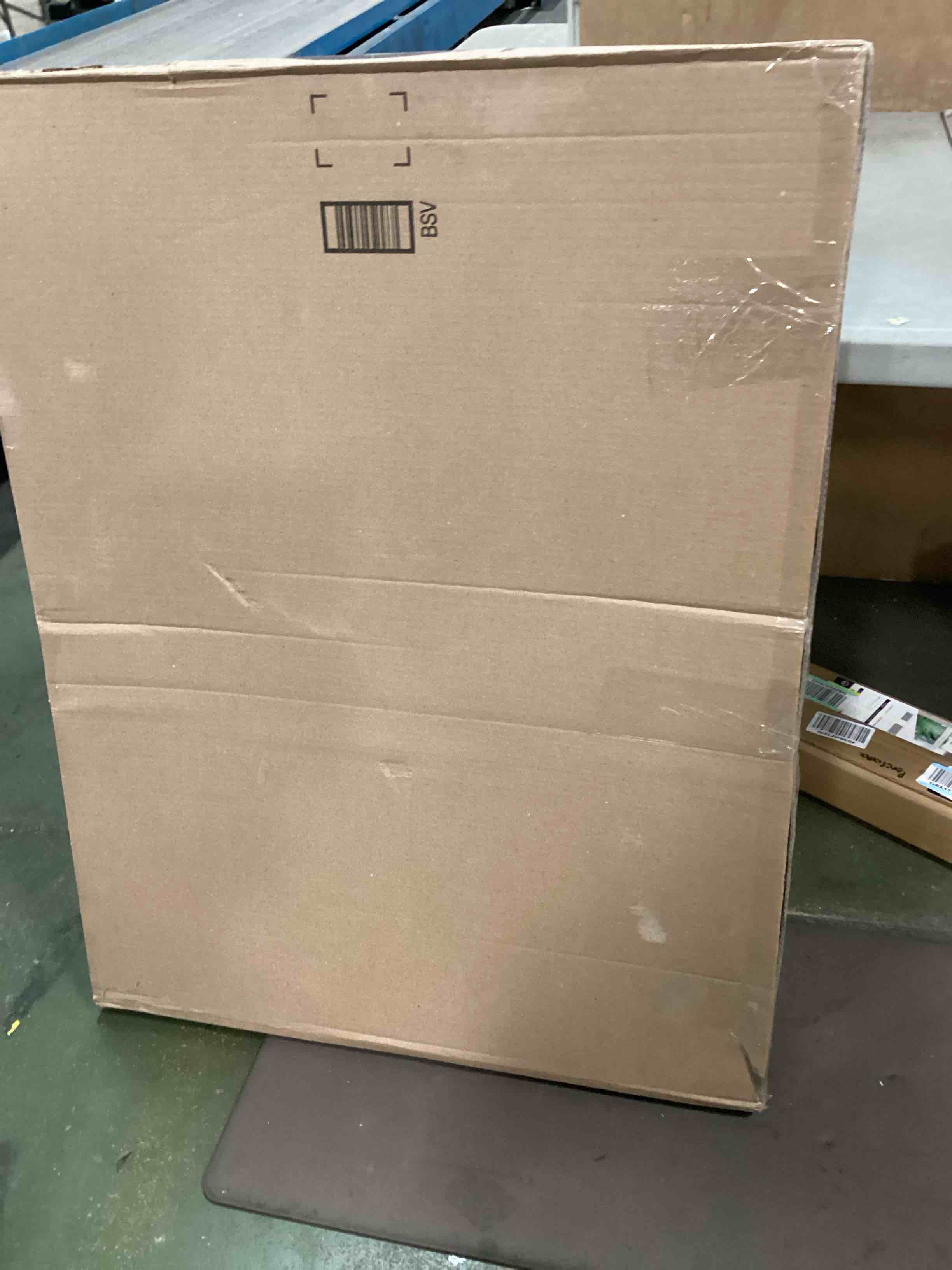 https://s3.amazonaws.com/lotting-images-prod/bidfta/PPE0559774_1729943321397.jpeg