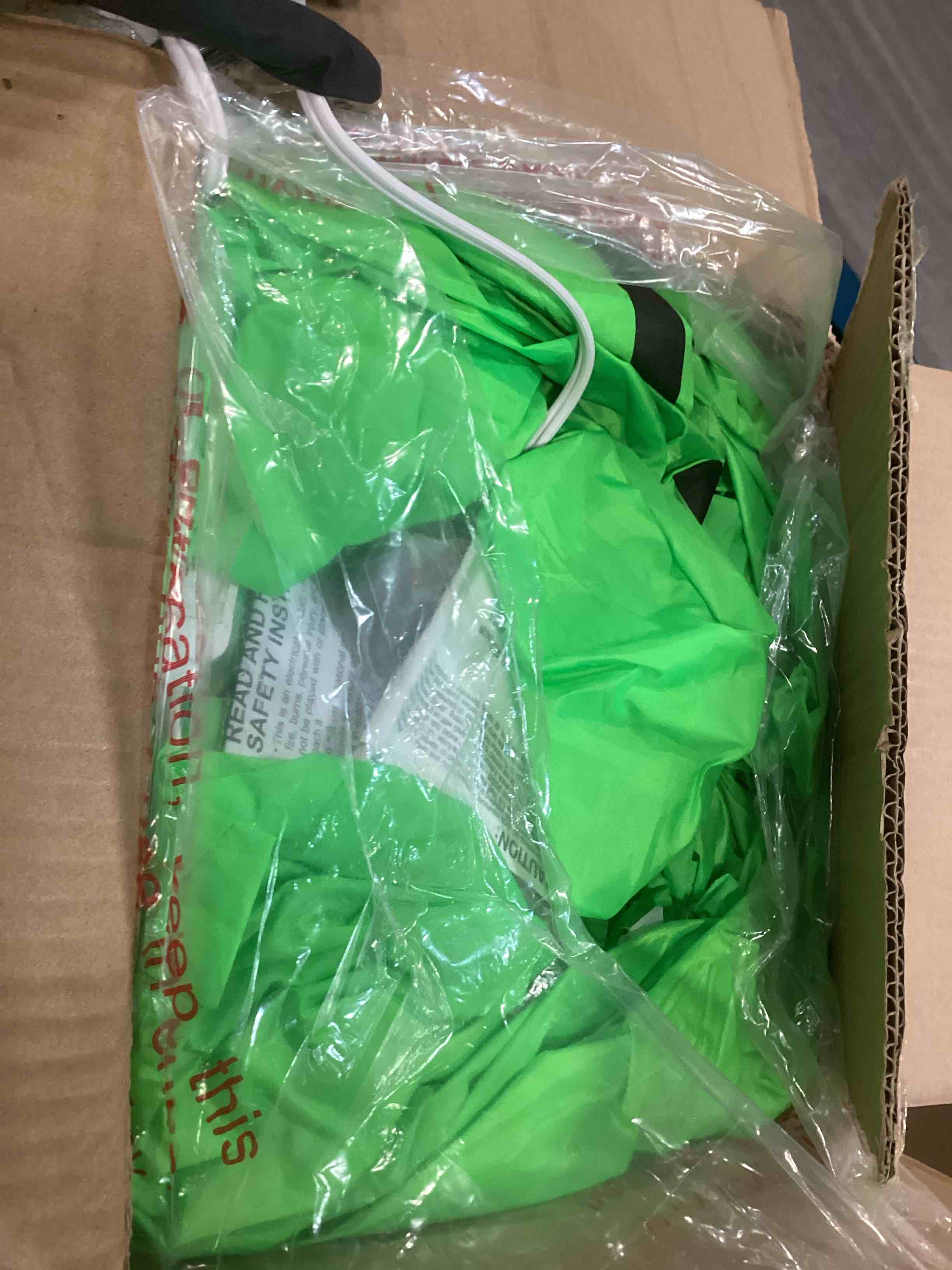 https://s3.amazonaws.com/lotting-images-prod/bidfta/PPE0559983_1729833544723.jpeg
