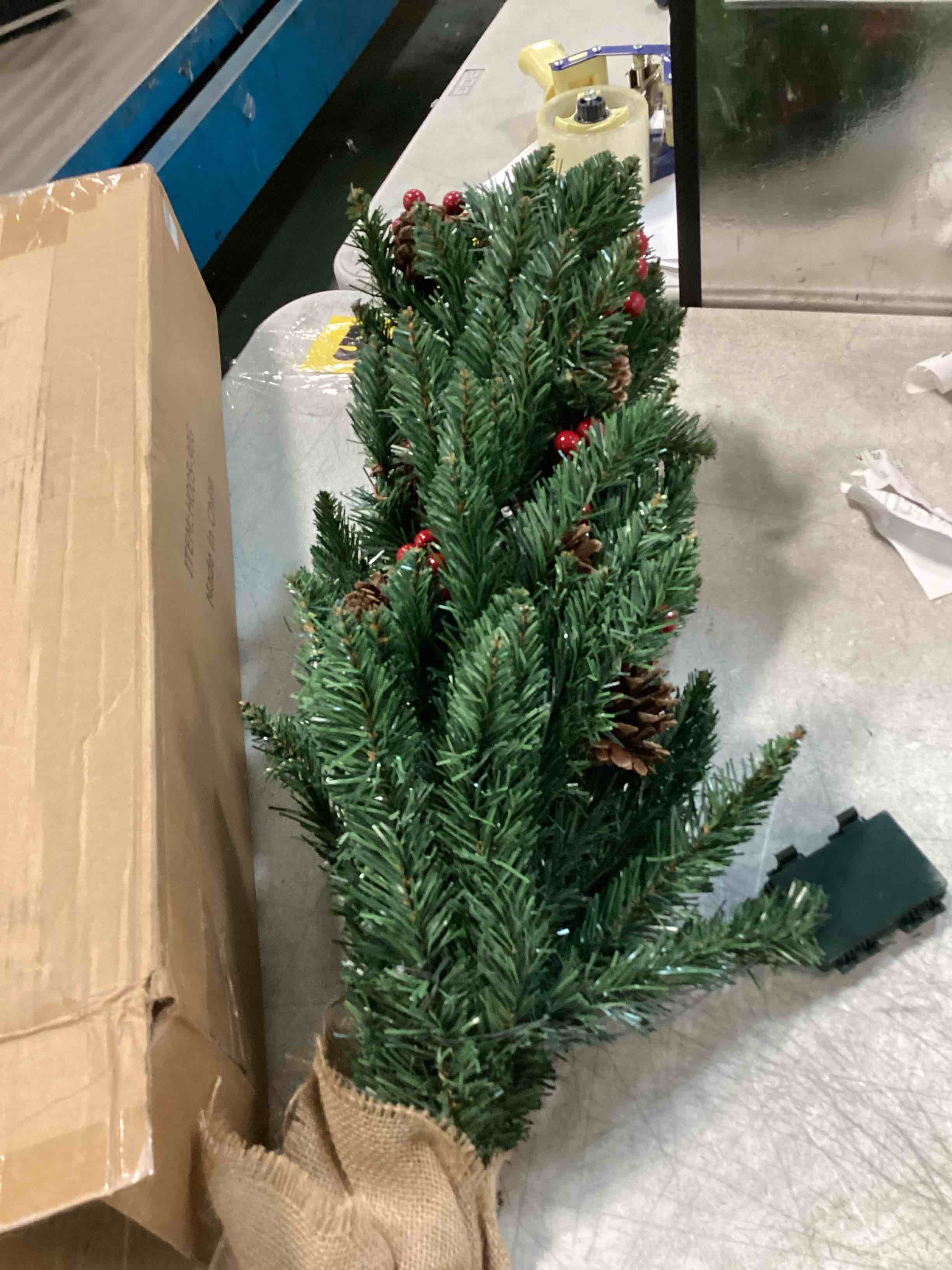 https://s3.amazonaws.com/lotting-images-prod/bidfta/PPE0561349_1731603814615.jpeg