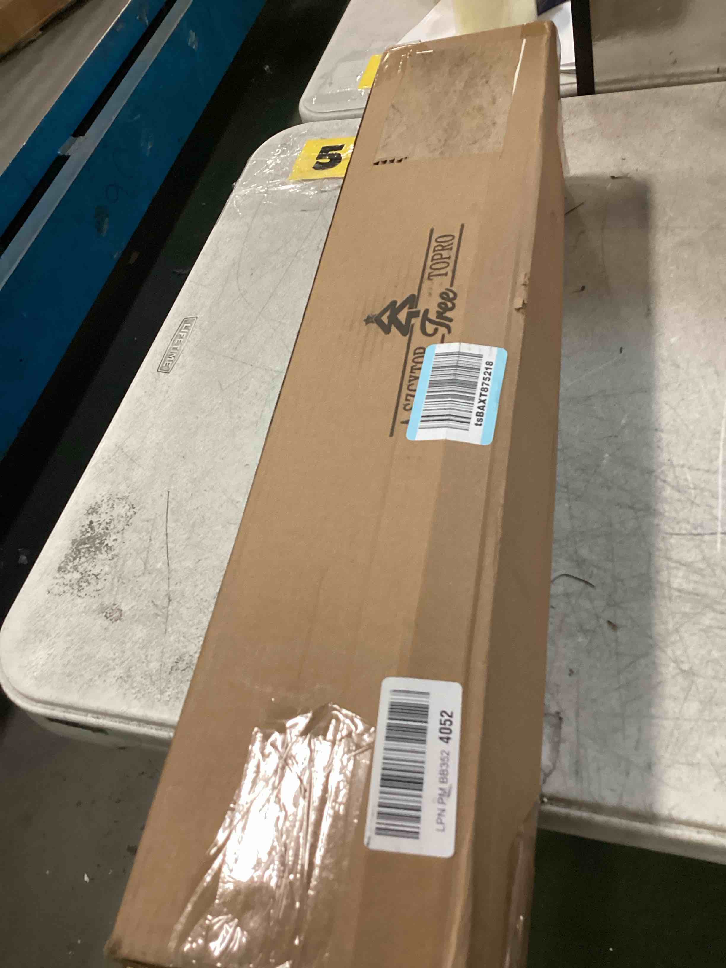 https://s3.amazonaws.com/lotting-images-prod/bidfta/PPE0561349_1731603854315.jpeg