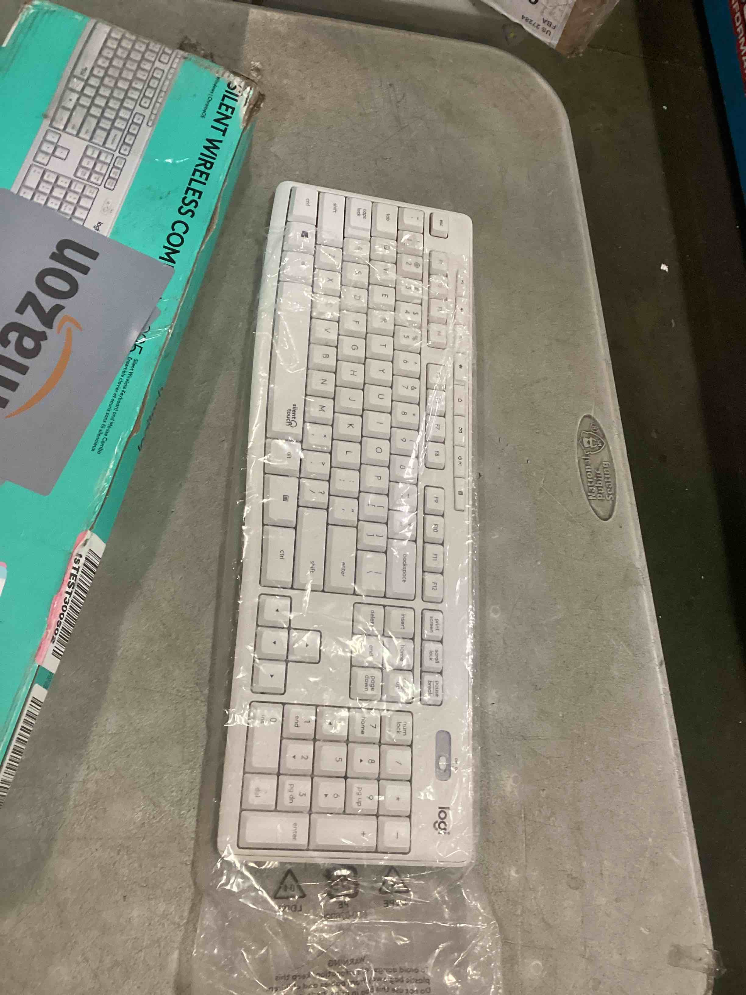 https://s3.amazonaws.com/lotting-images-prod/bidfta/PPE0562219_1731162568300.jpeg