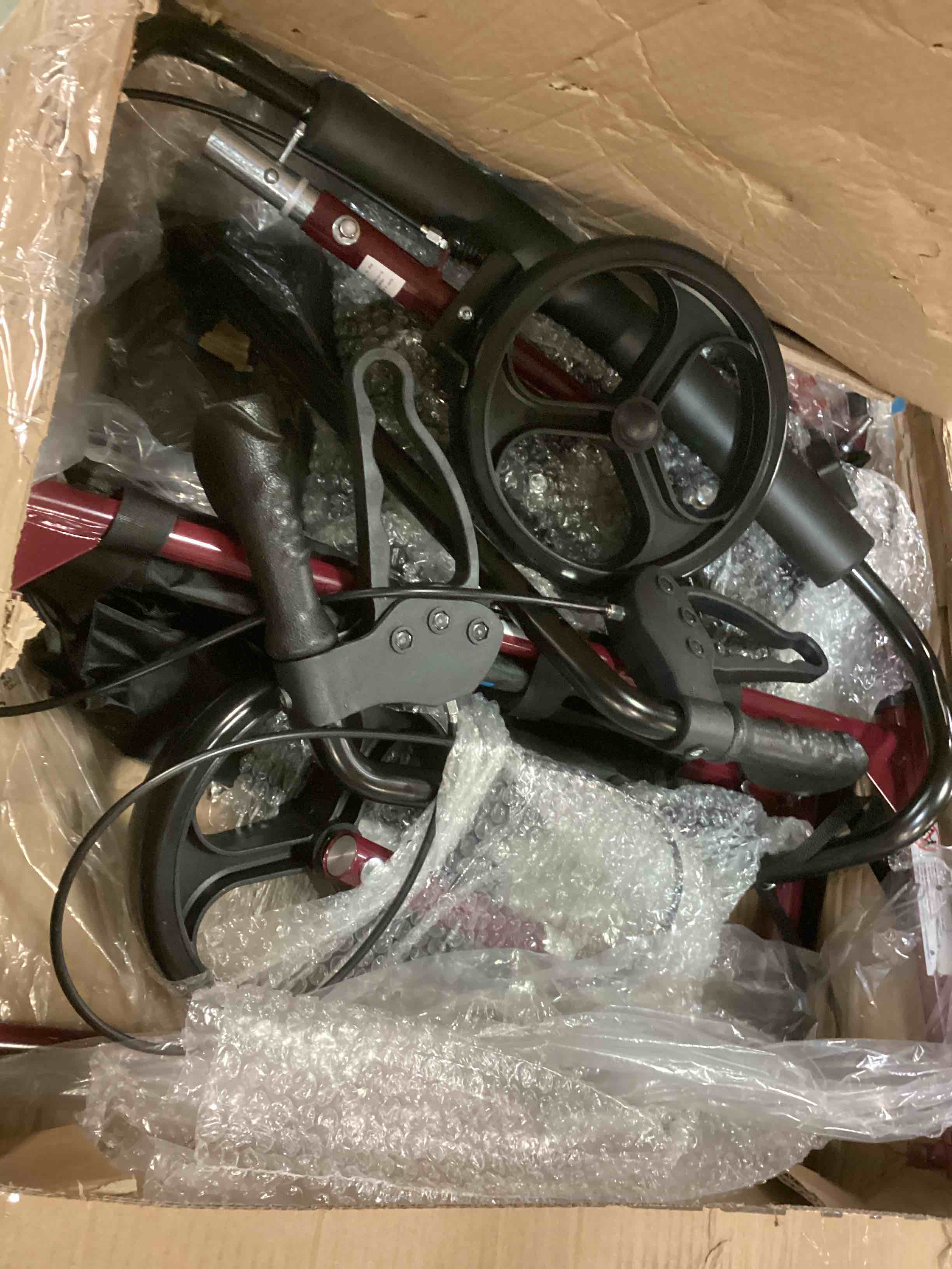 https://s3.amazonaws.com/lotting-images-prod/bidfta/PPE0562252_1731158713176.jpeg