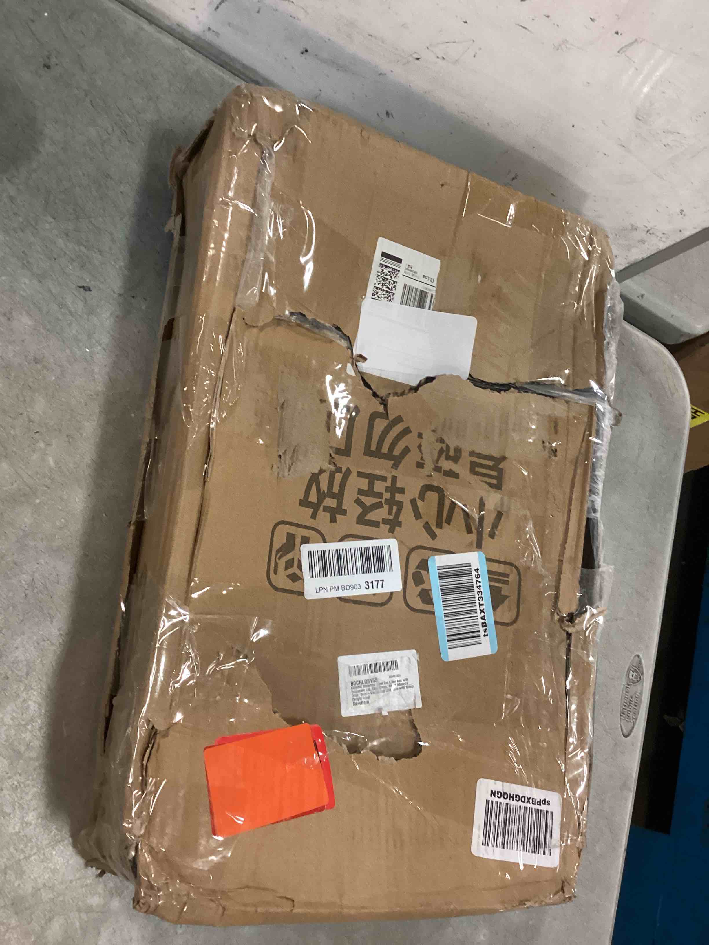 https://s3.amazonaws.com/lotting-images-prod/bidfta/PPE0562303_1731154061434.jpeg