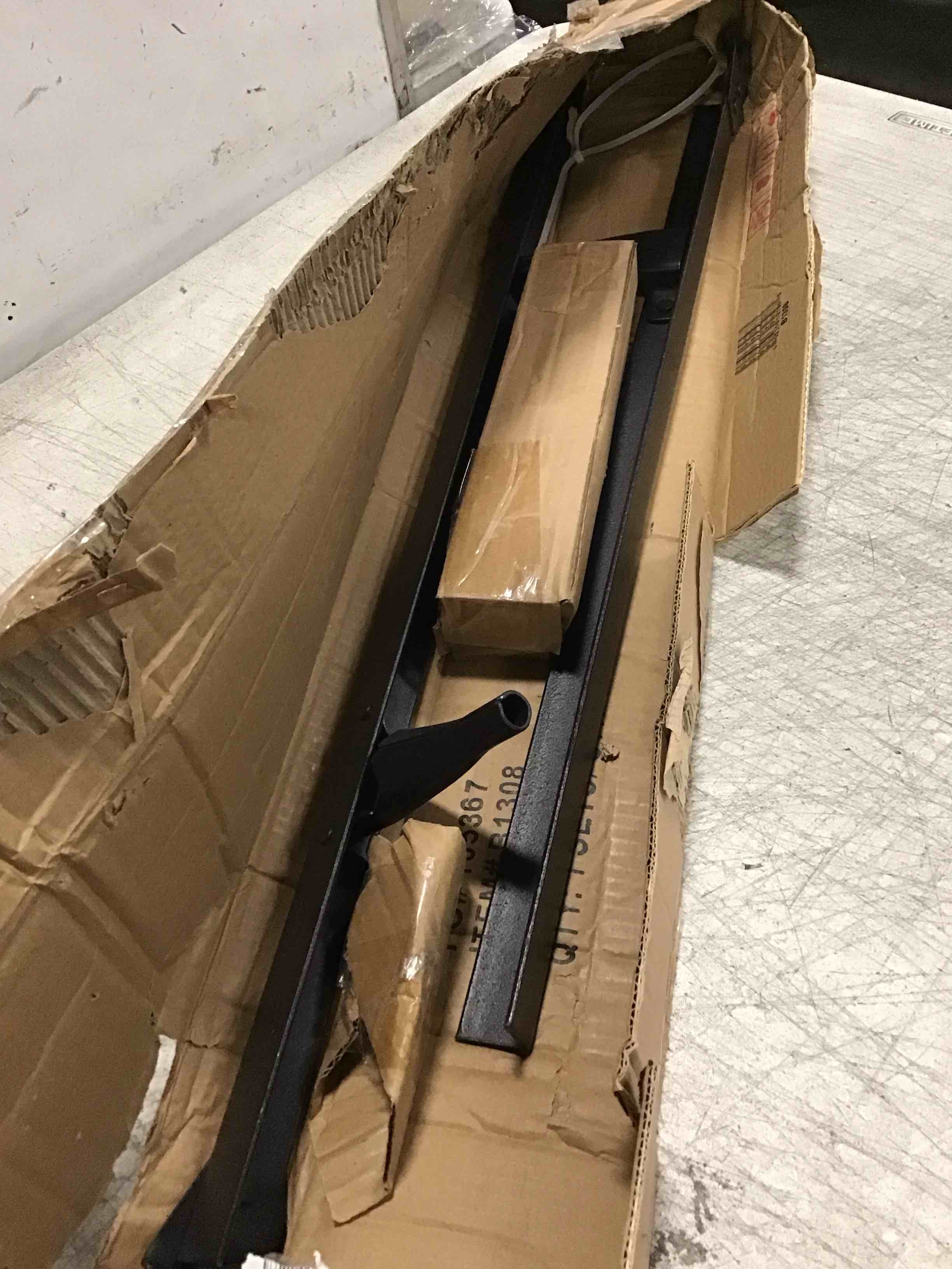 https://s3.amazonaws.com/lotting-images-prod/bidfta/PPE0563034_1730900097811.jpeg