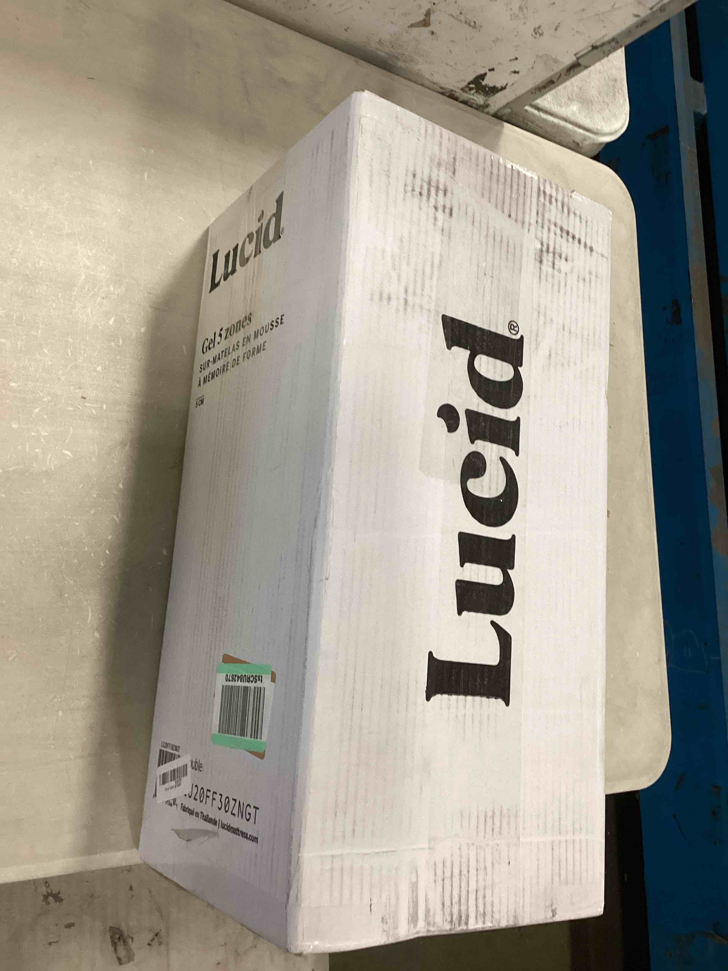 https://s3.amazonaws.com/lotting-images-prod/bidfta/PPE0563925_1730465104633.jpeg