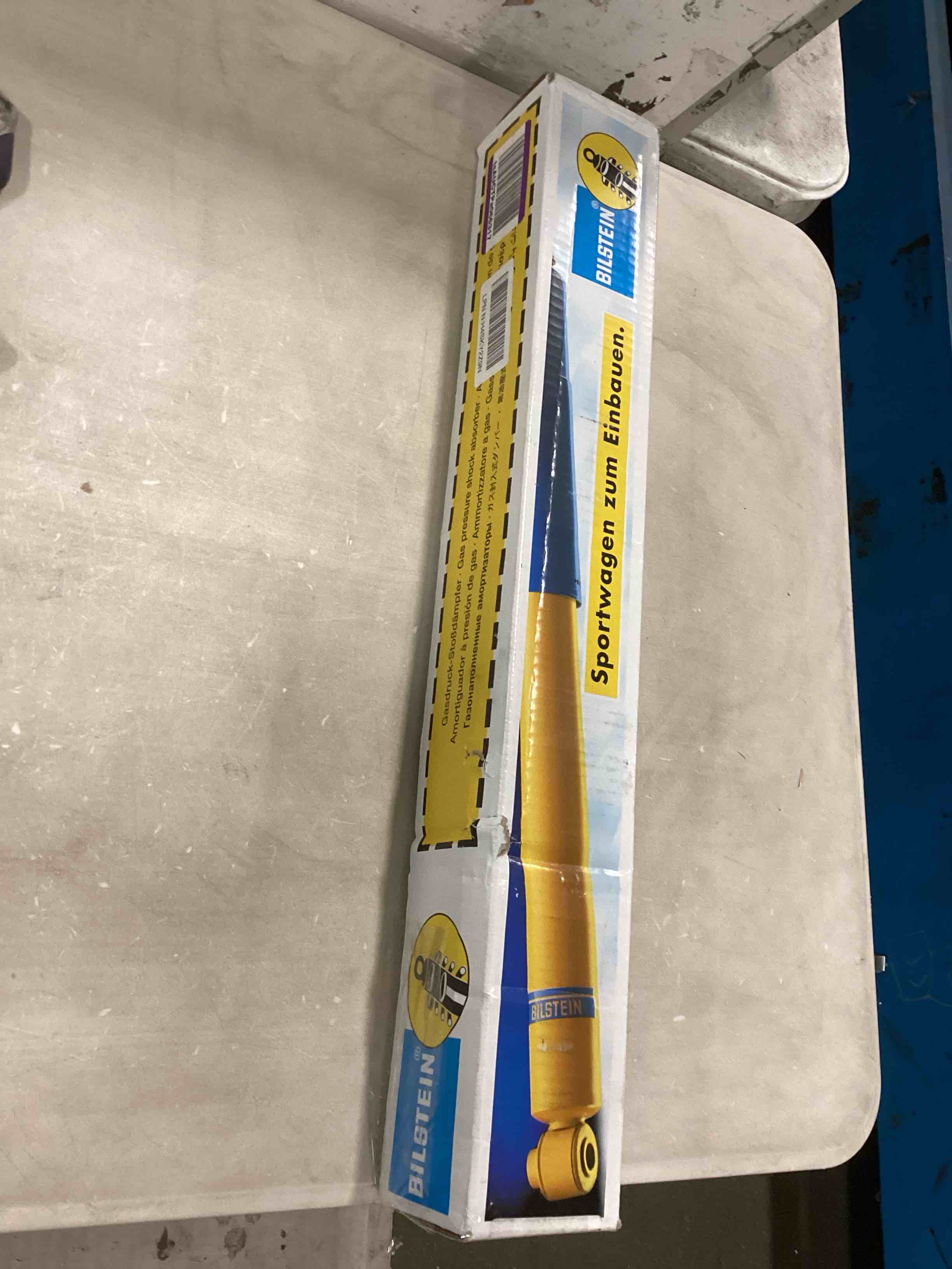 https://s3.amazonaws.com/lotting-images-prod/bidfta/PPE0563940_1730464024487.jpeg
