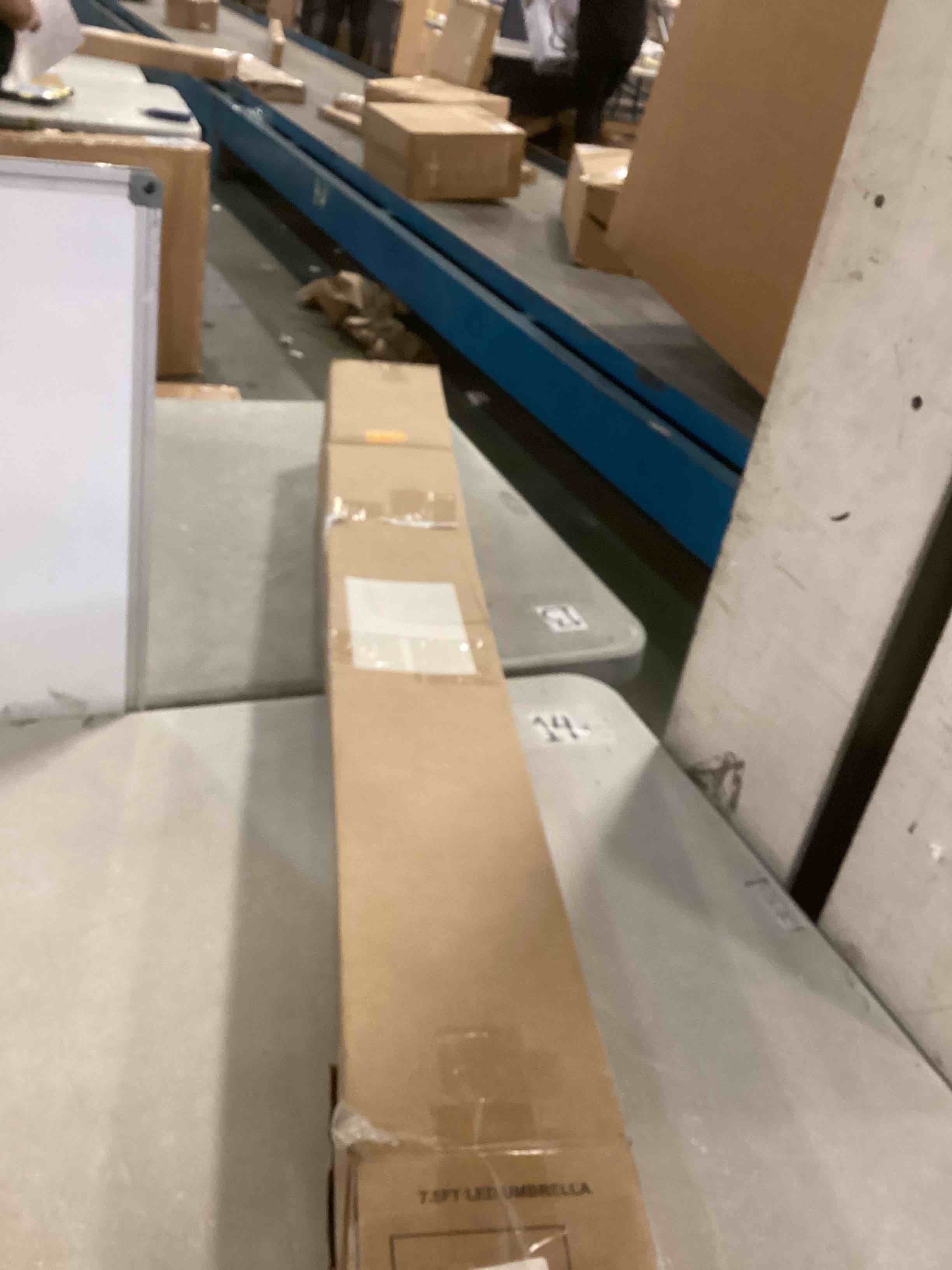https://s3.amazonaws.com/lotting-images-prod/bidfta/PPE0564378_1731439348239.jpeg