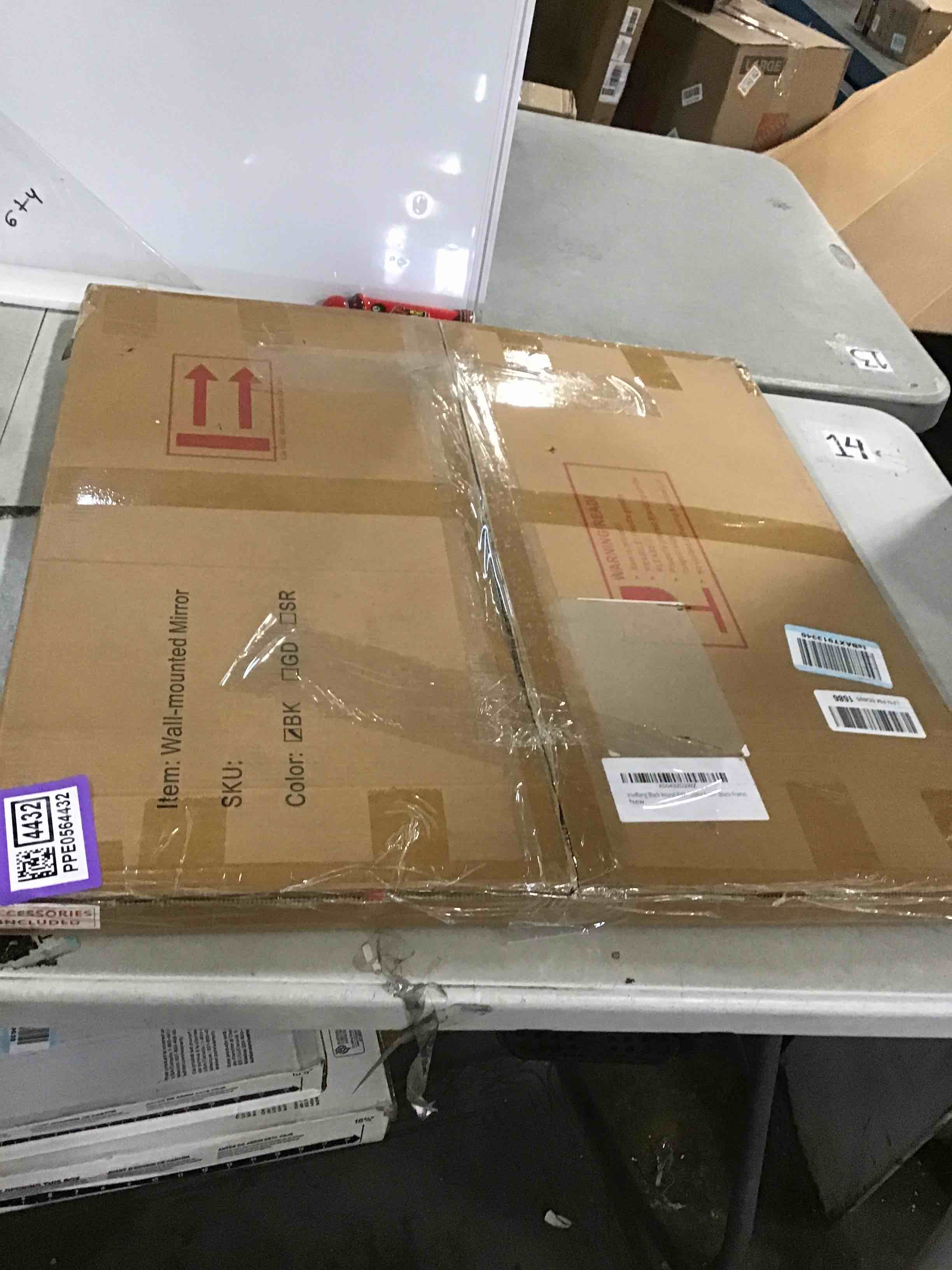 https://s3.amazonaws.com/lotting-images-prod/bidfta/PPE0564432_1731428728817.jpeg