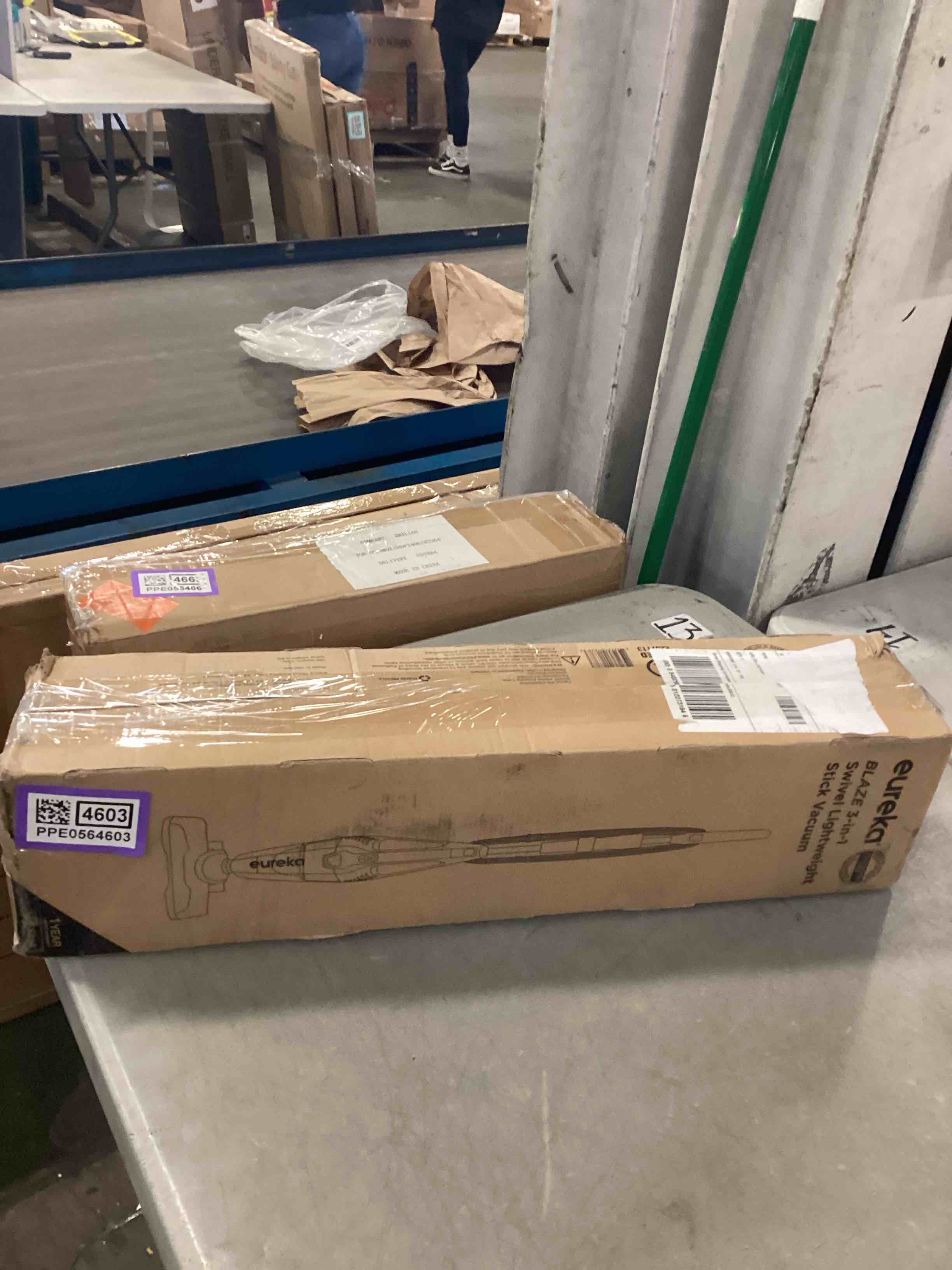 https://s3.amazonaws.com/lotting-images-prod/bidfta/PPE0564603_1731339596626.jpeg
