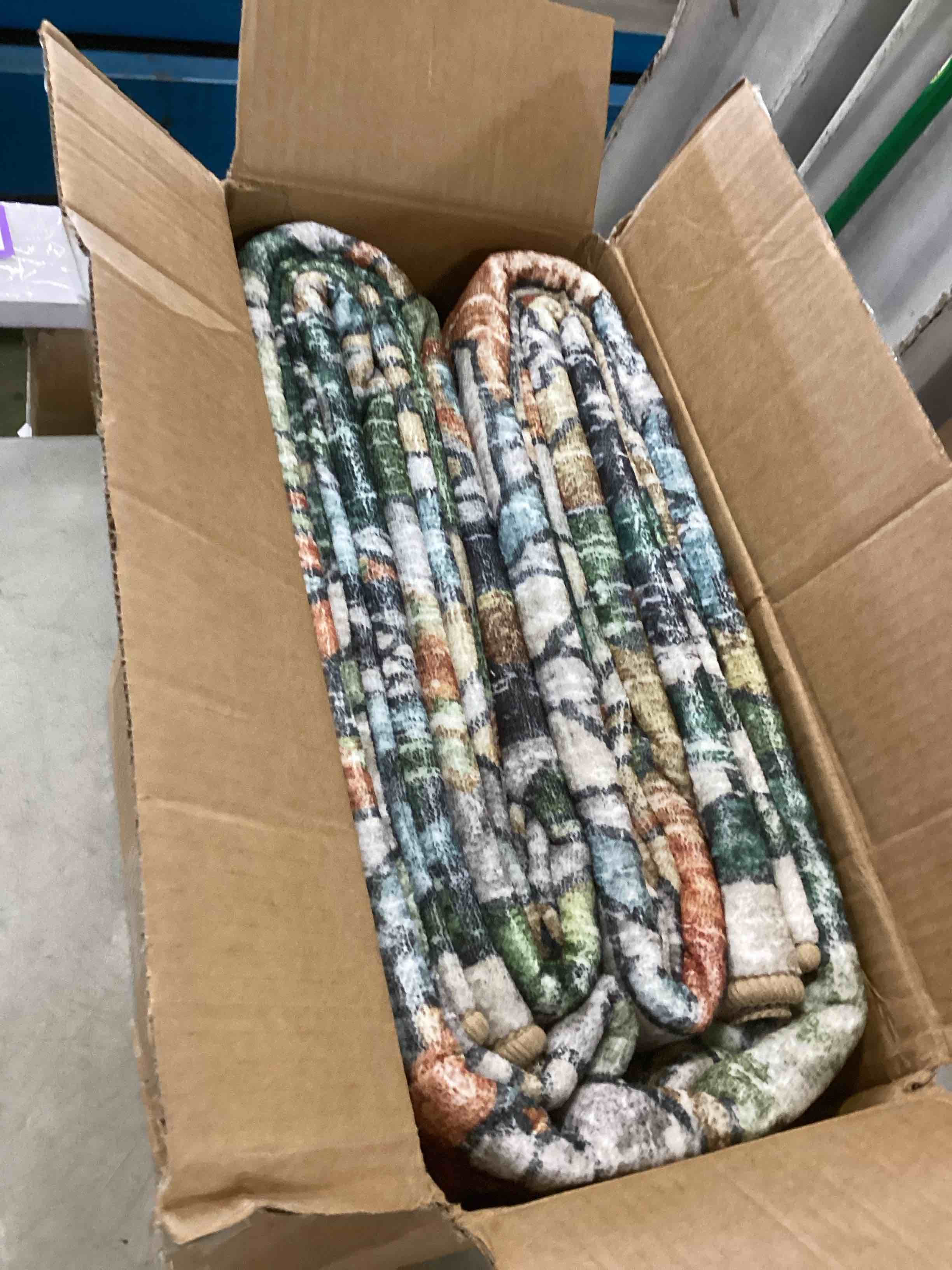 https://s3.amazonaws.com/lotting-images-prod/bidfta/PPE0564614_1731340740022.jpeg