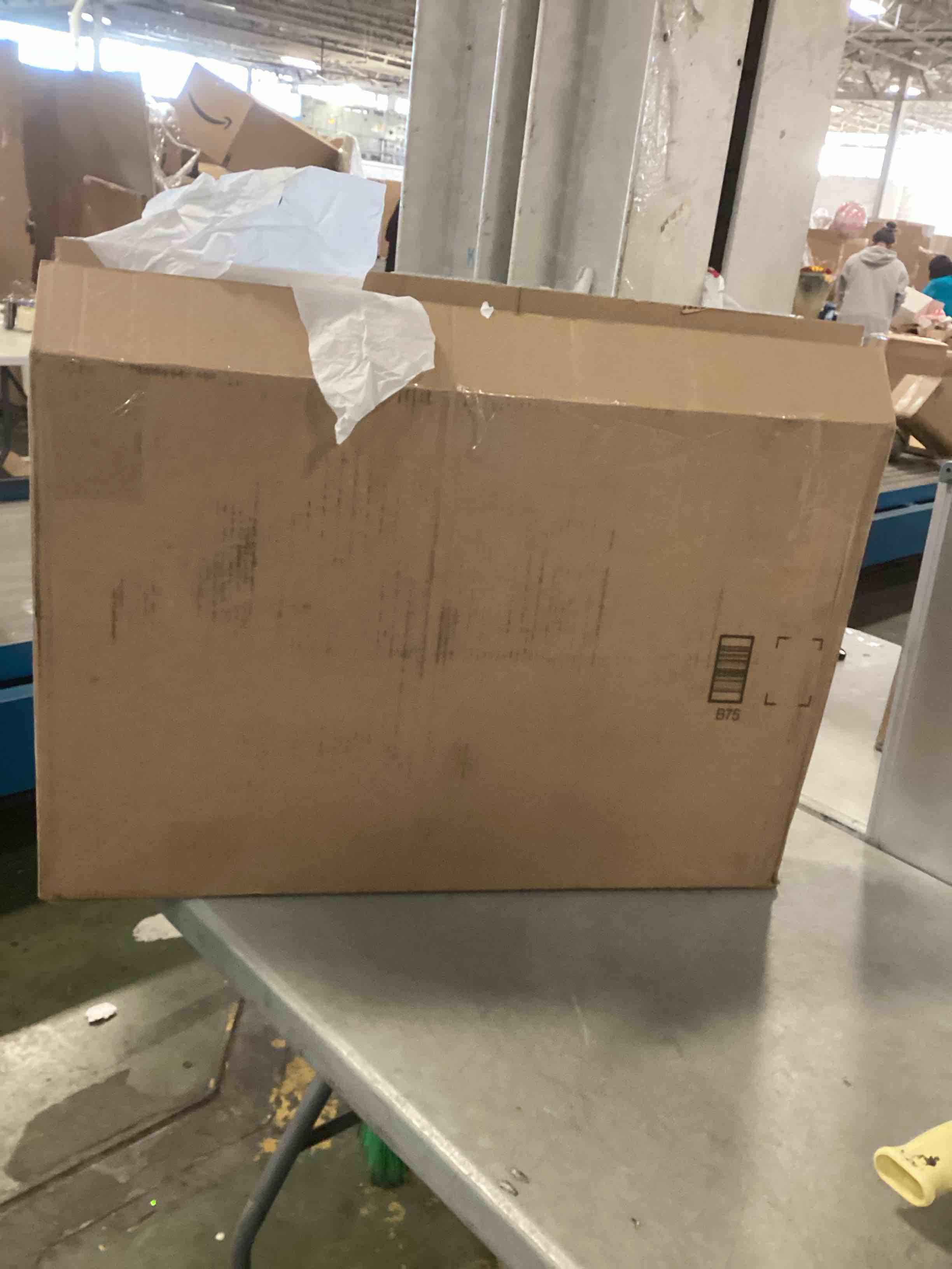 https://s3.amazonaws.com/lotting-images-prod/bidfta/PPE0564647_1731332307587.jpeg