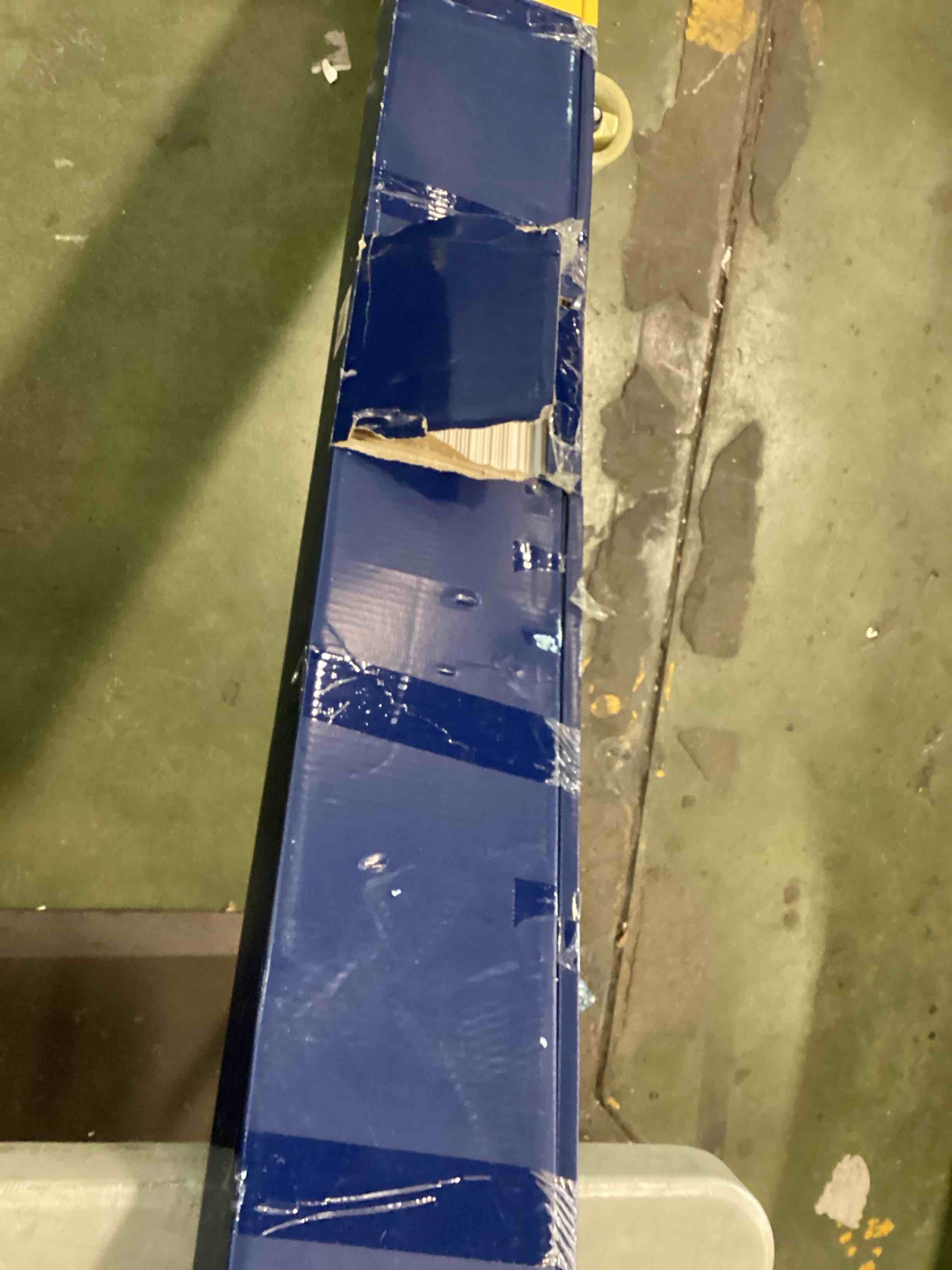 https://s3.amazonaws.com/lotting-images-prod/bidfta/PPE0564692_1731098212547.jpeg