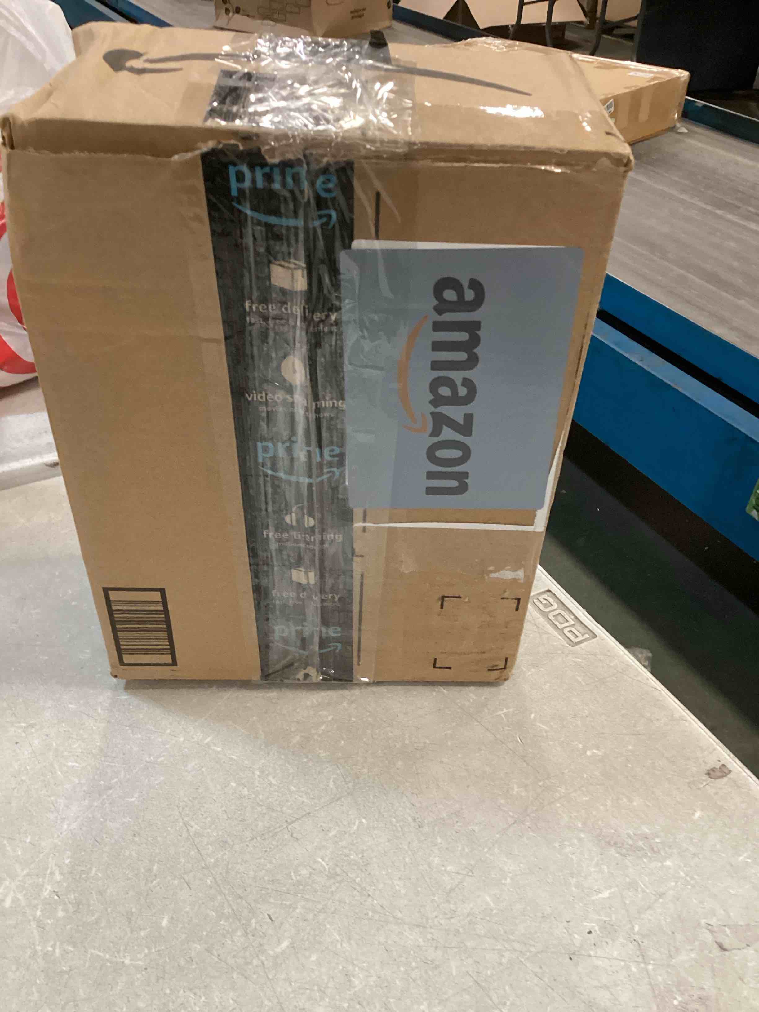 https://s3.amazonaws.com/lotting-images-prod/bidfta/PPE0564805_1730899238425.jpeg