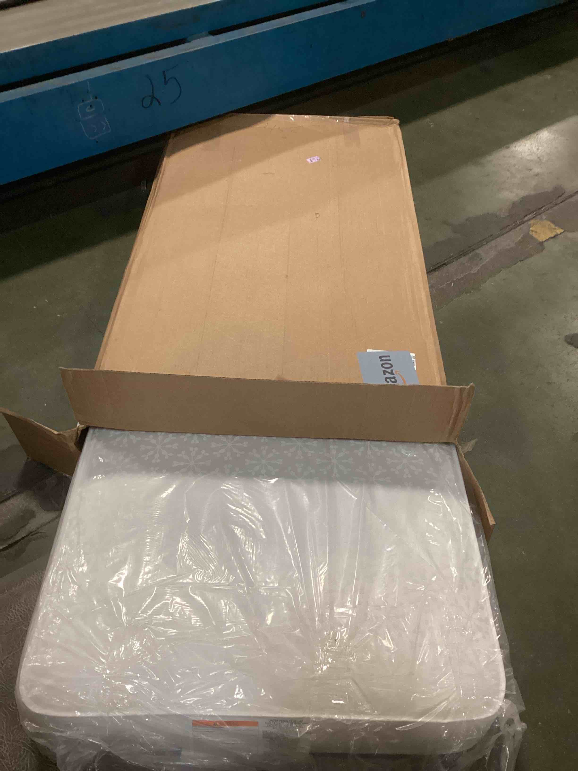 https://s3.amazonaws.com/lotting-images-prod/bidfta/PPE0565012_1730725768056.jpeg