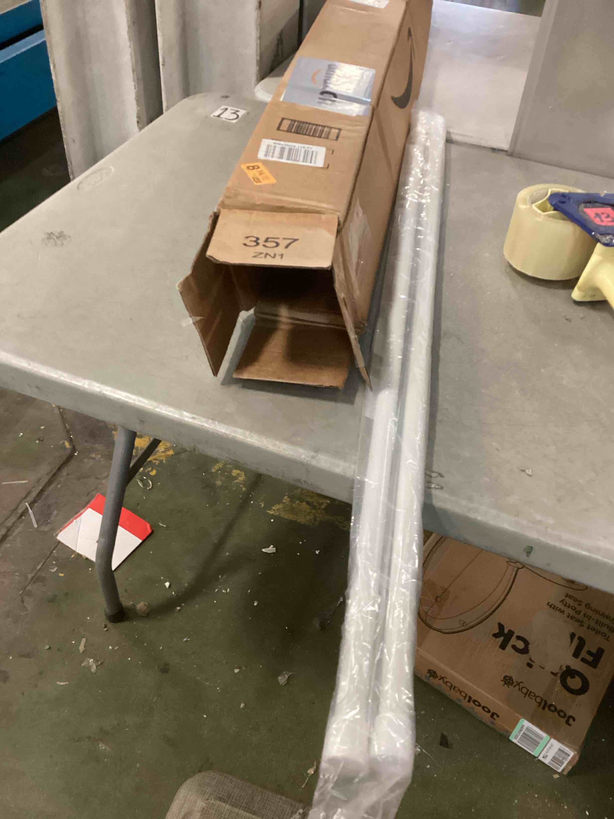 https://s3.amazonaws.com/lotting-images-prod/bidfta/PPE0565056_1730492203411.jpeg