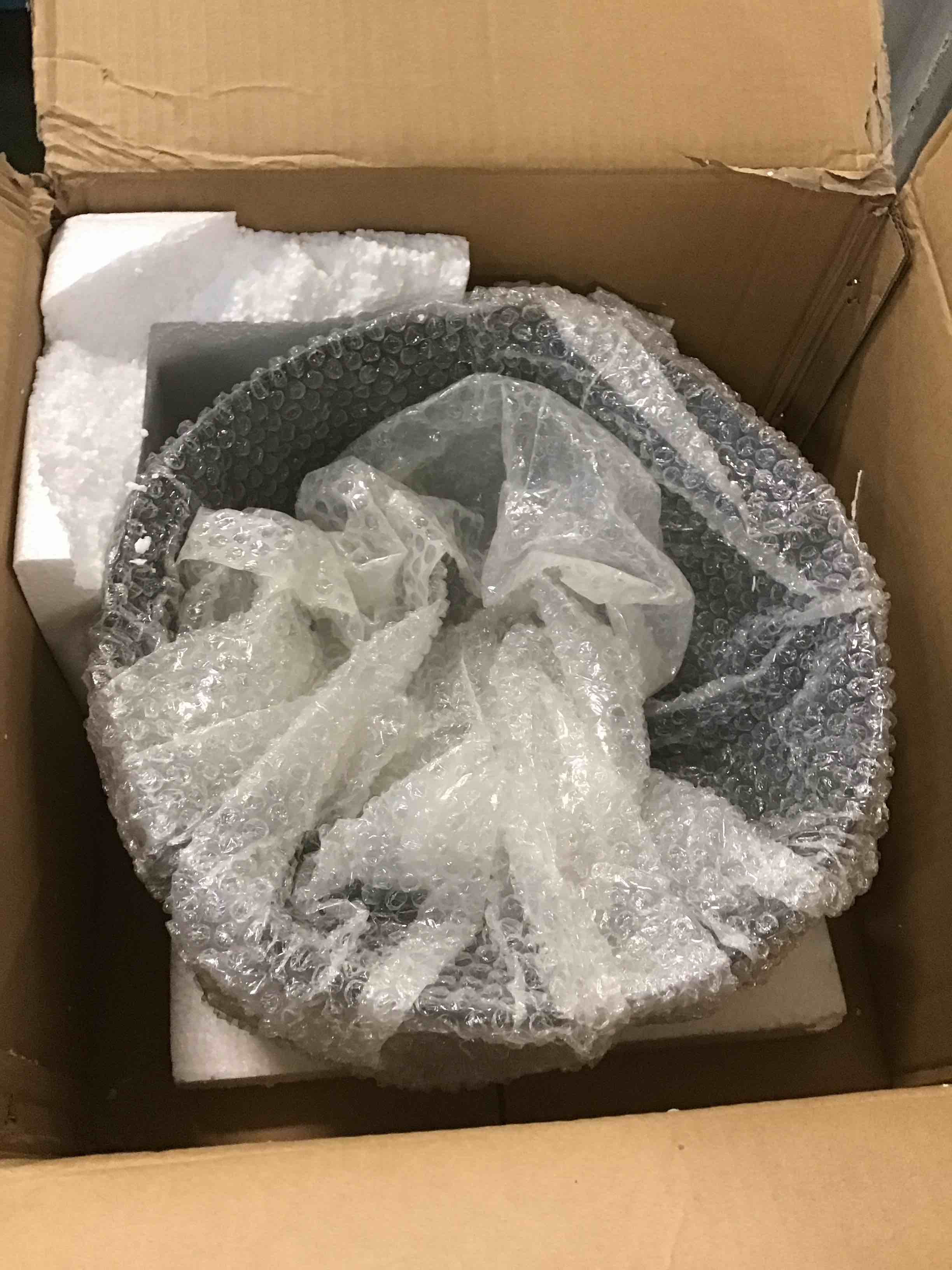 https://s3.amazonaws.com/lotting-images-prod/bidfta/PPE0565512_1729952221630.jpeg