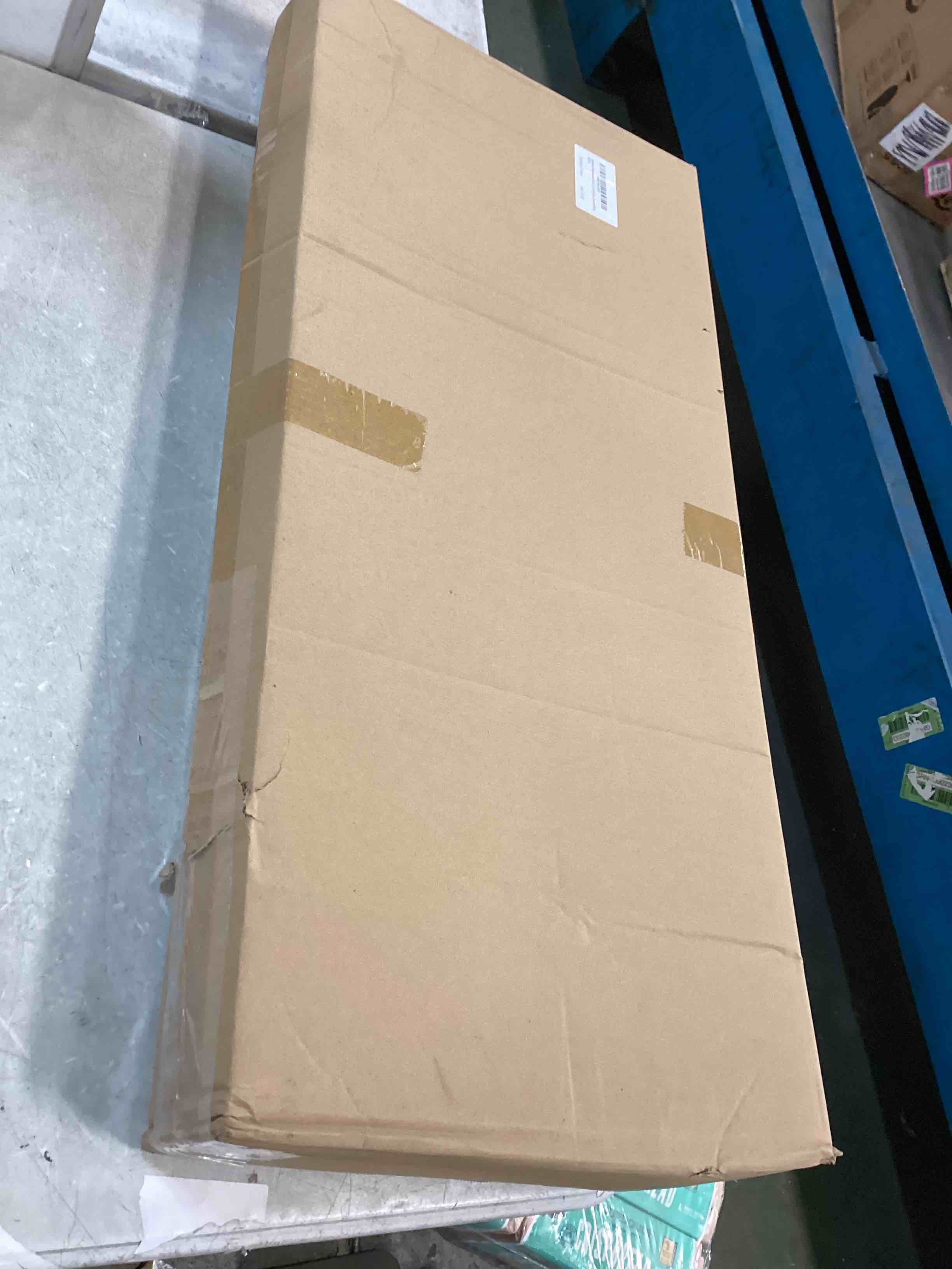 https://s3.amazonaws.com/lotting-images-prod/bidfta/PPE0565740_1729796064300.jpeg