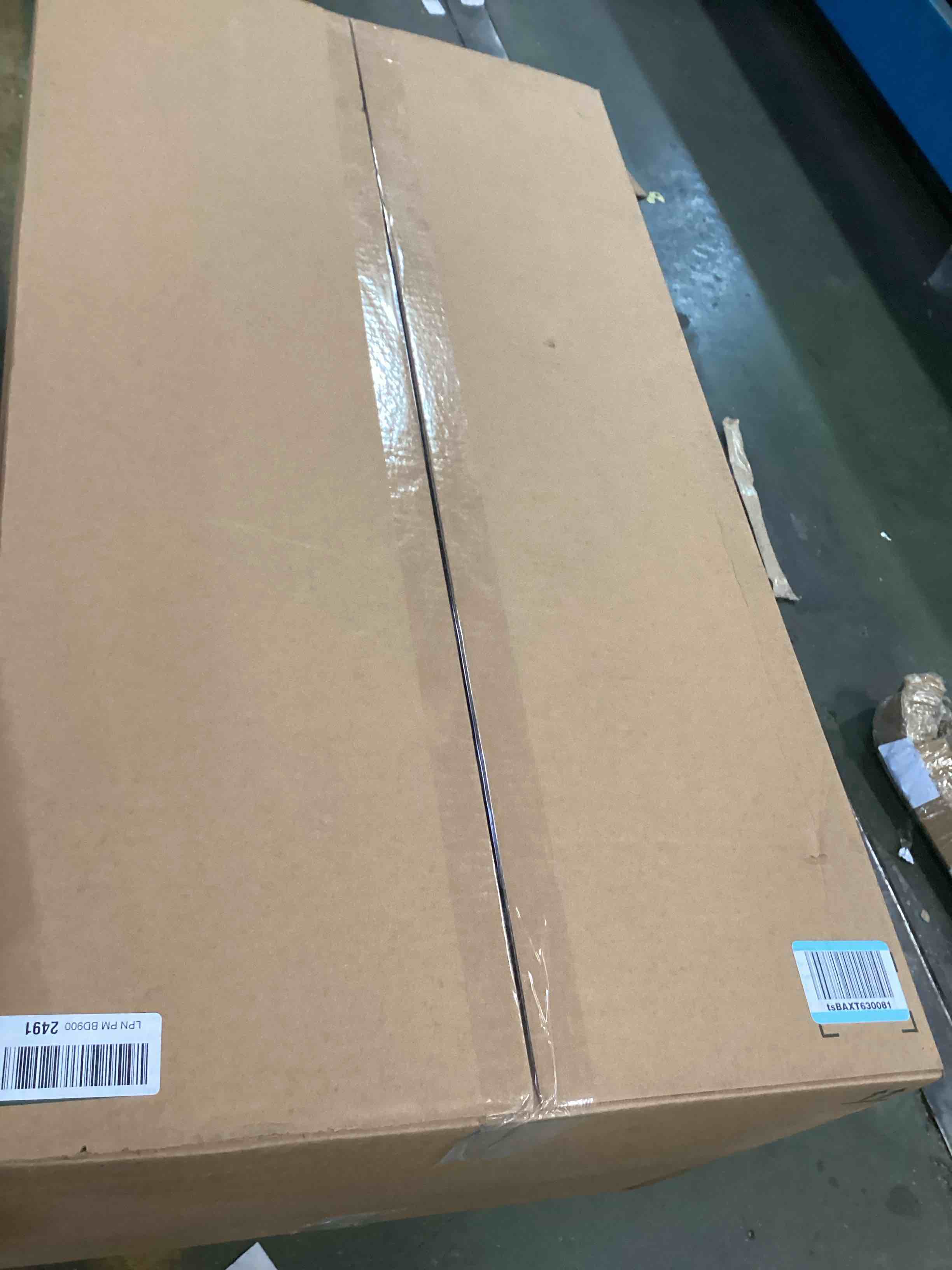 https://s3.amazonaws.com/lotting-images-prod/bidfta/PPE0566977_1730748680847.jpeg