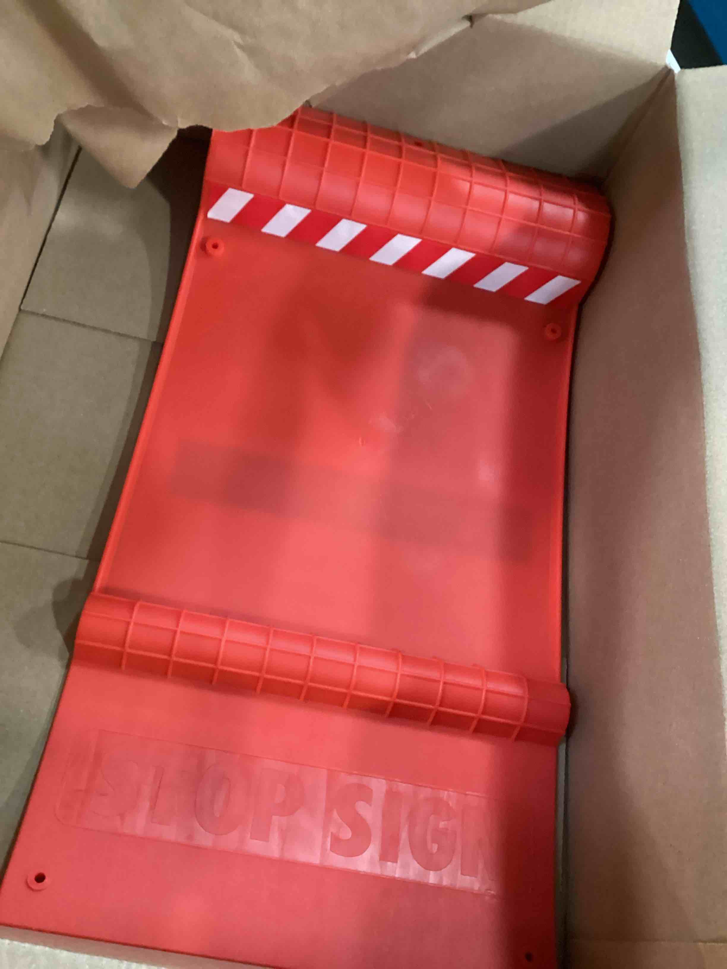 https://s3.amazonaws.com/lotting-images-prod/bidfta/PPE0567507_1730466514133.jpeg