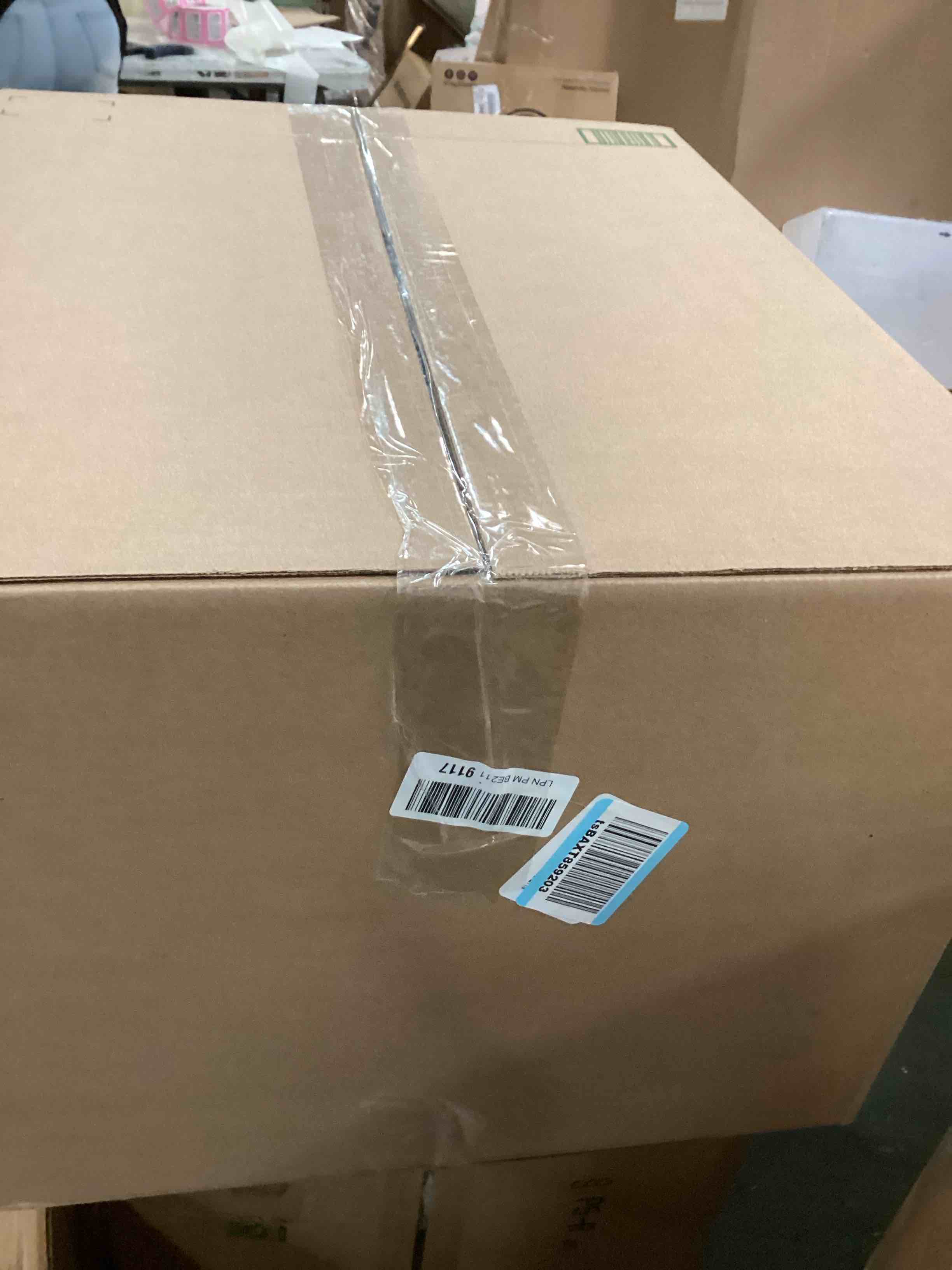 https://s3.amazonaws.com/lotting-images-prod/bidfta/PPE0567532_1730471071890.jpeg