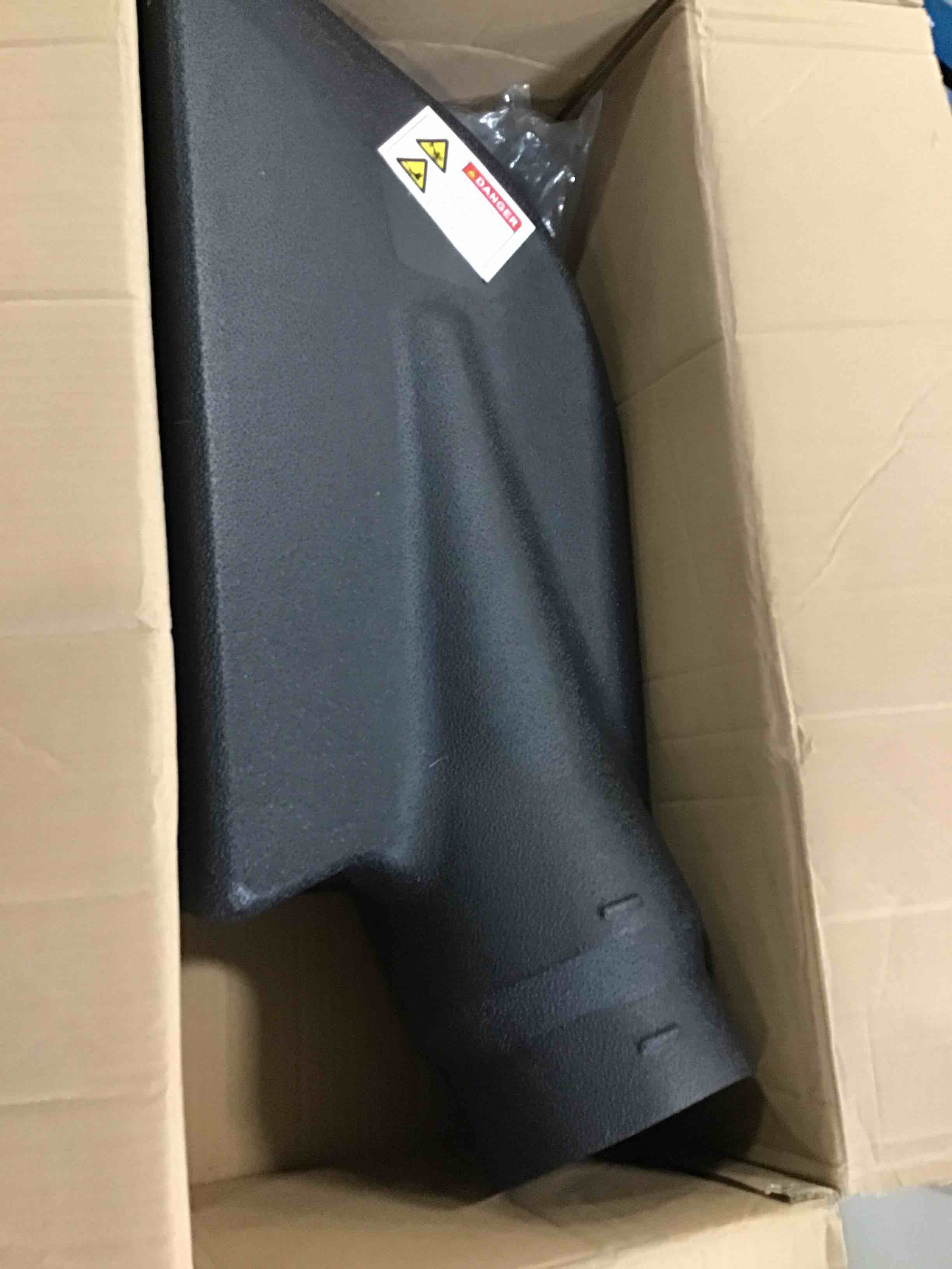 https://s3.amazonaws.com/lotting-images-prod/bidfta/PPE0567963_1729704125780.jpeg