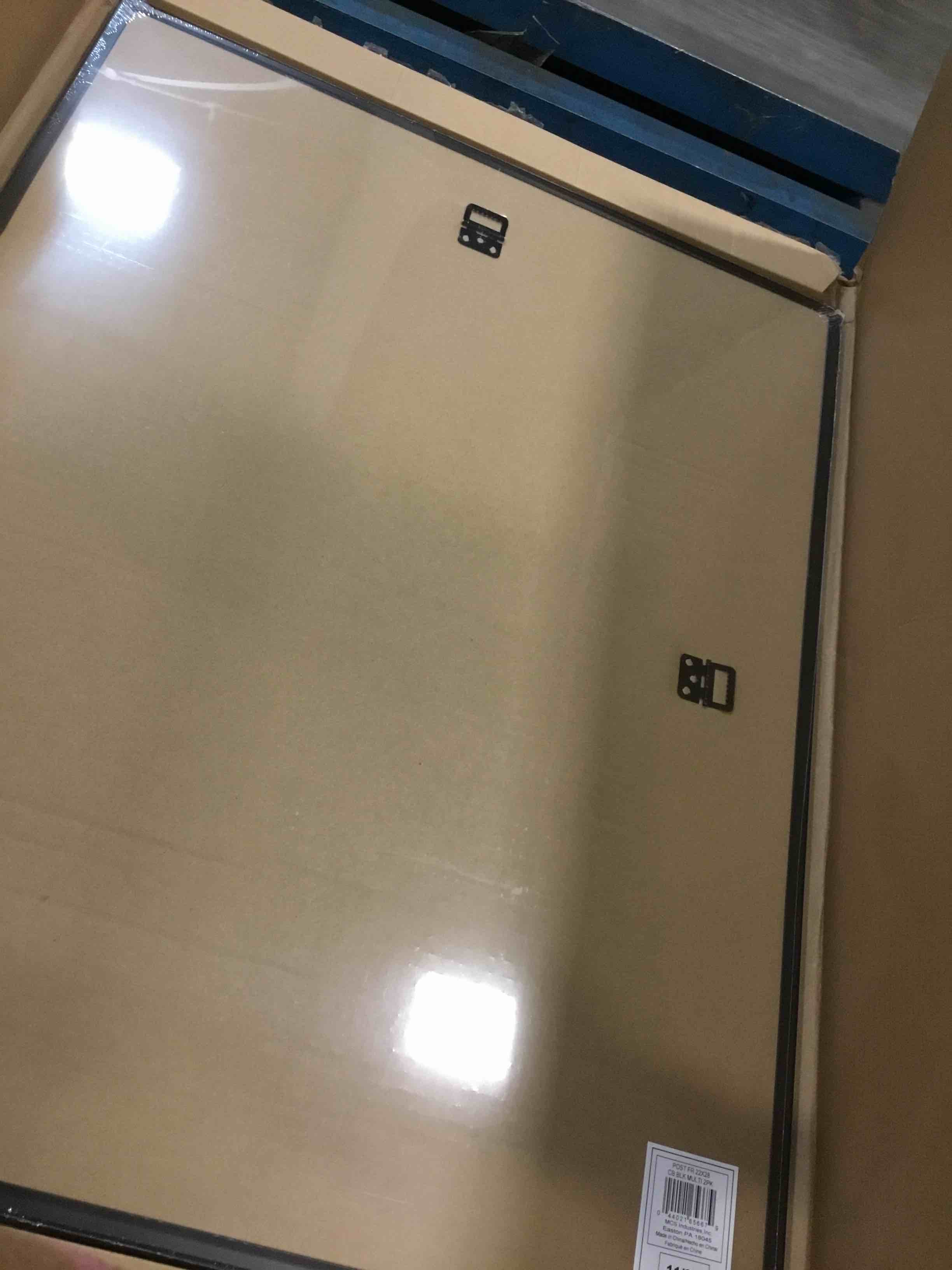 https://s3.amazonaws.com/lotting-images-prod/bidfta/PPE0570020_1732300159607.jpeg