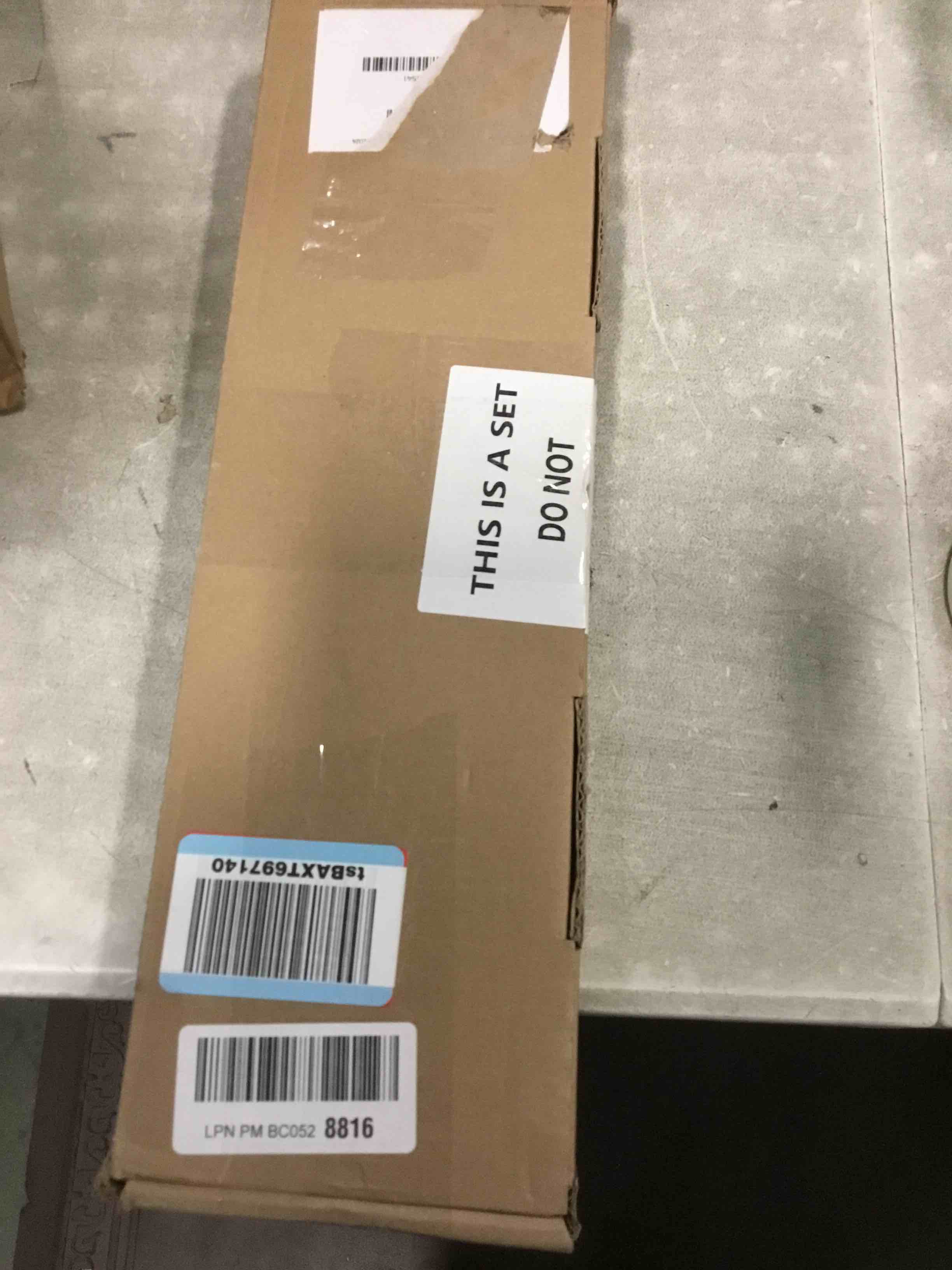 https://s3.amazonaws.com/lotting-images-prod/bidfta/PPE0570718_1732104775124.jpeg
