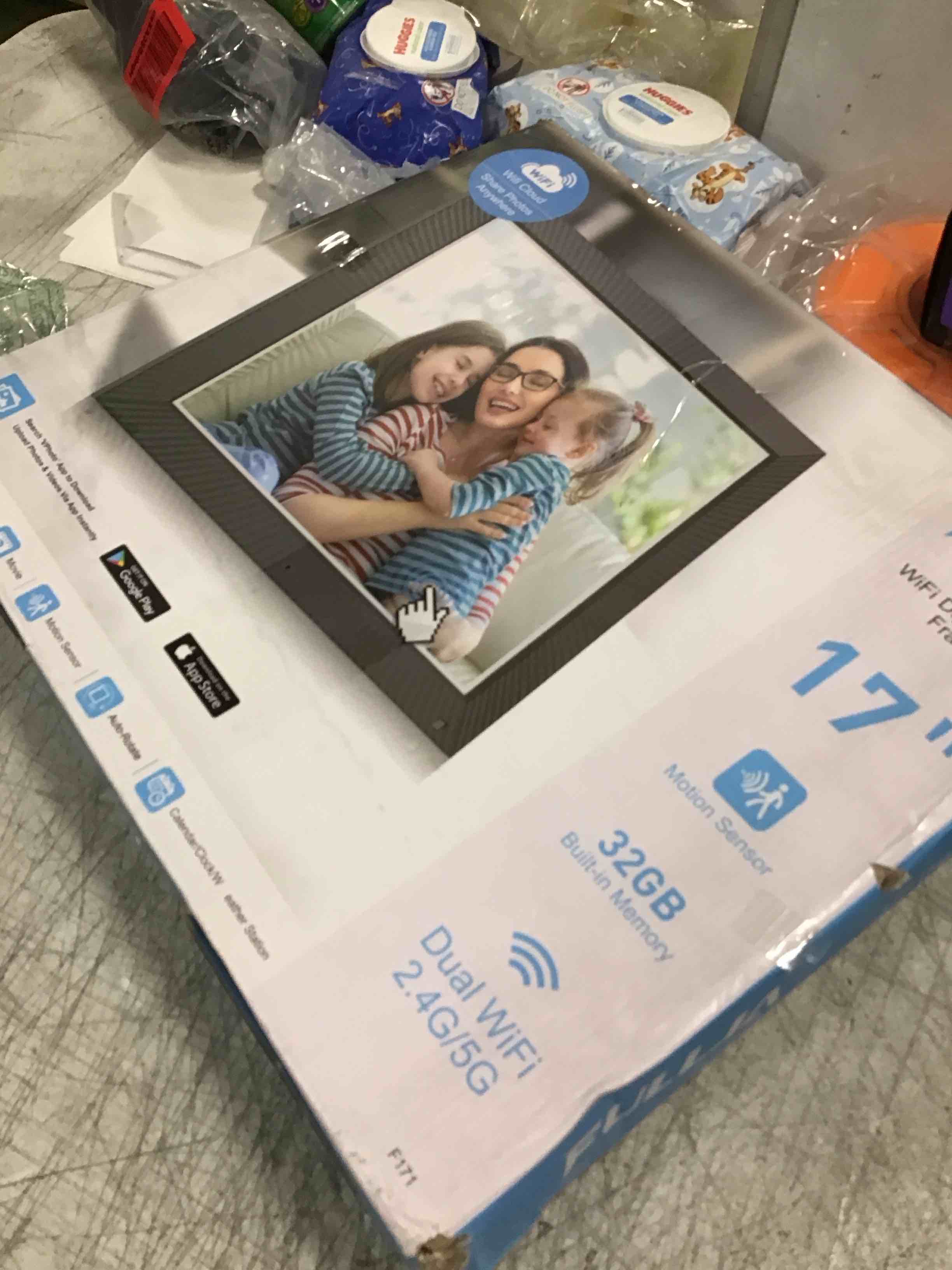 https://s3.amazonaws.com/lotting-images-prod/bidfta/PPE0573340_1732121147929.jpeg