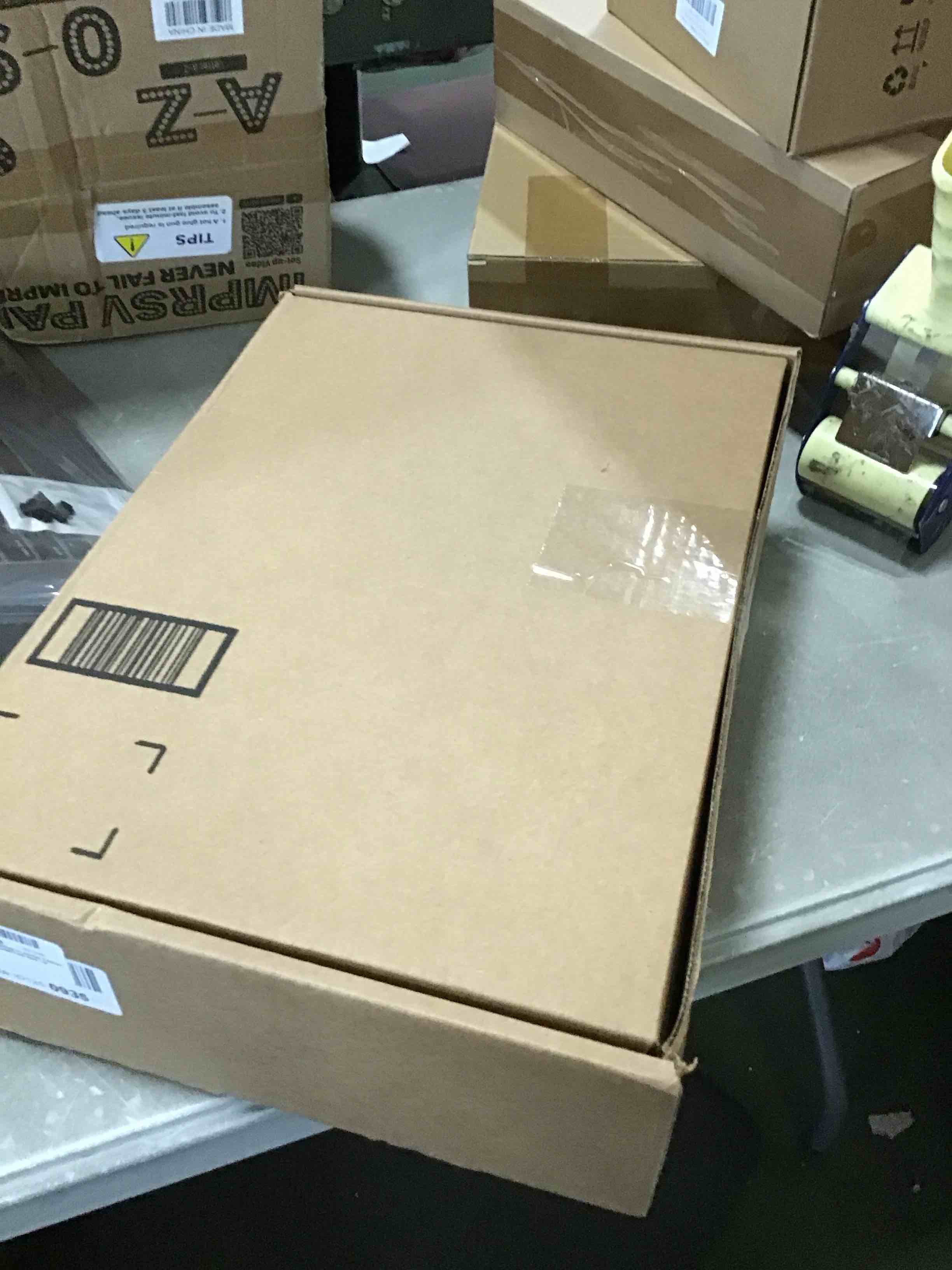 https://s3.amazonaws.com/lotting-images-prod/bidfta/PPE0573445_1732049195529.jpeg