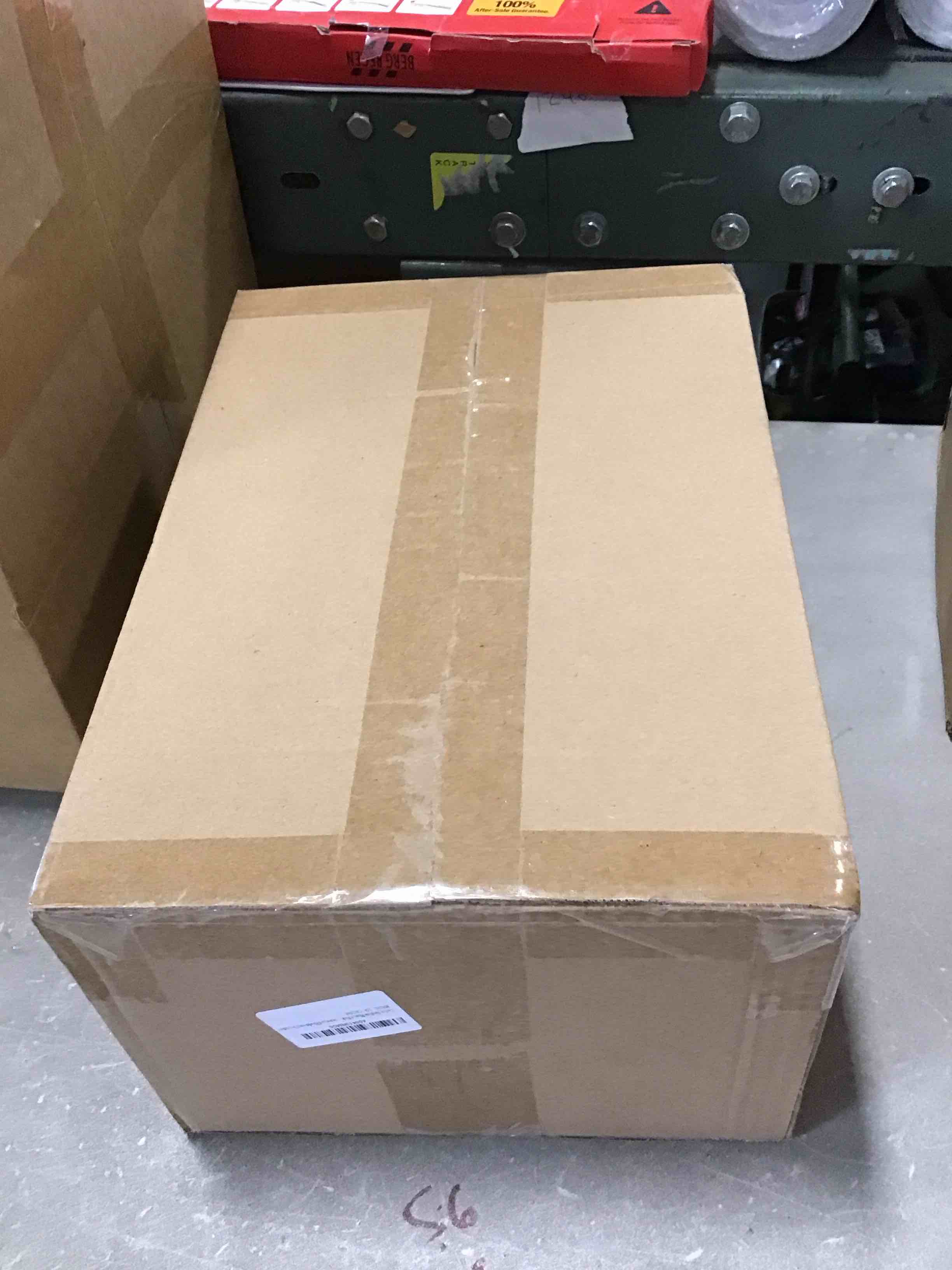 https://s3.amazonaws.com/lotting-images-prod/bidfta/PPE0573491_1732045097707.jpeg