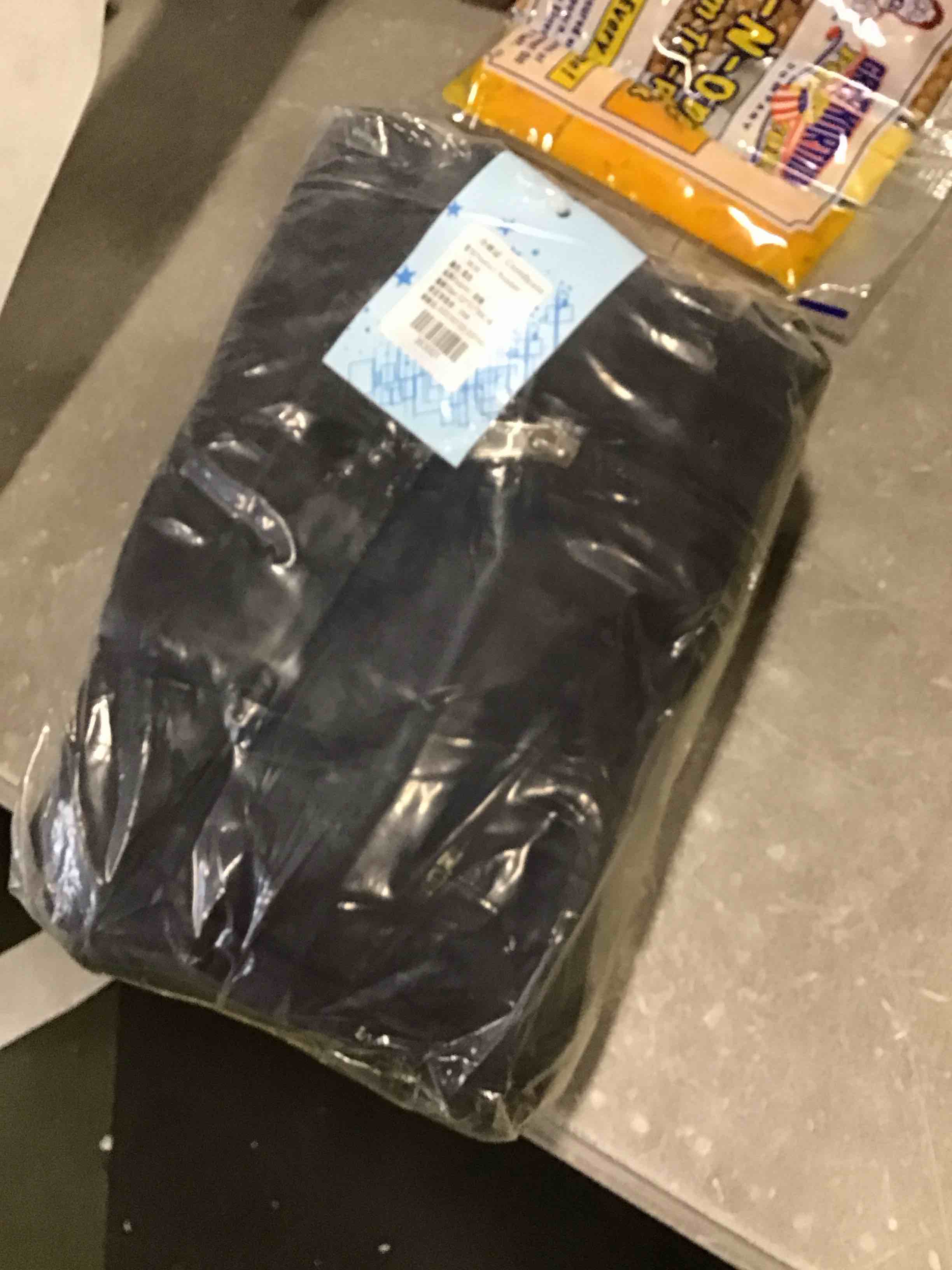 https://s3.amazonaws.com/lotting-images-prod/bidfta/PPE0573498_1732044367456.jpeg