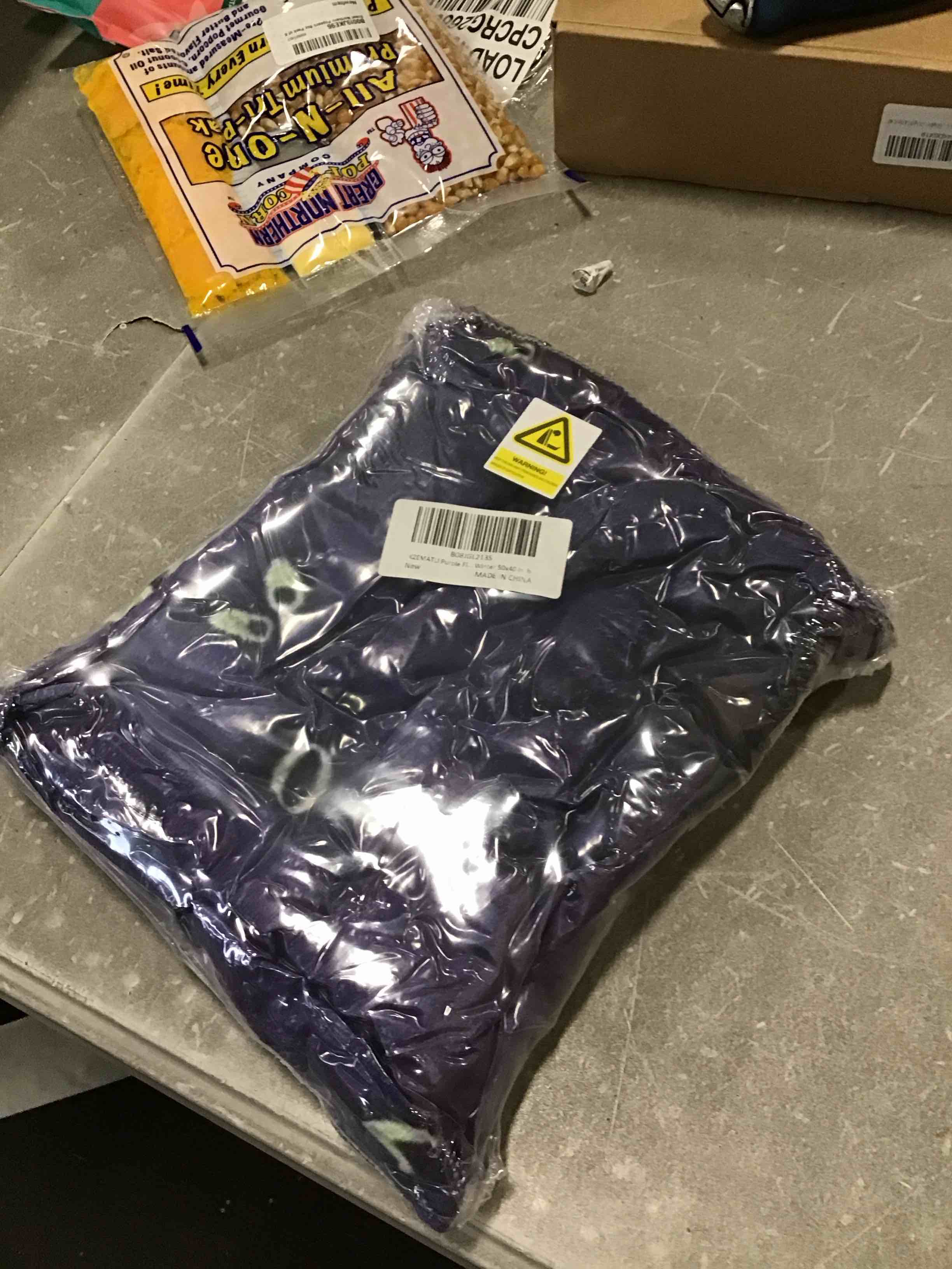 https://s3.amazonaws.com/lotting-images-prod/bidfta/PPE0573512_1732041272786.jpeg