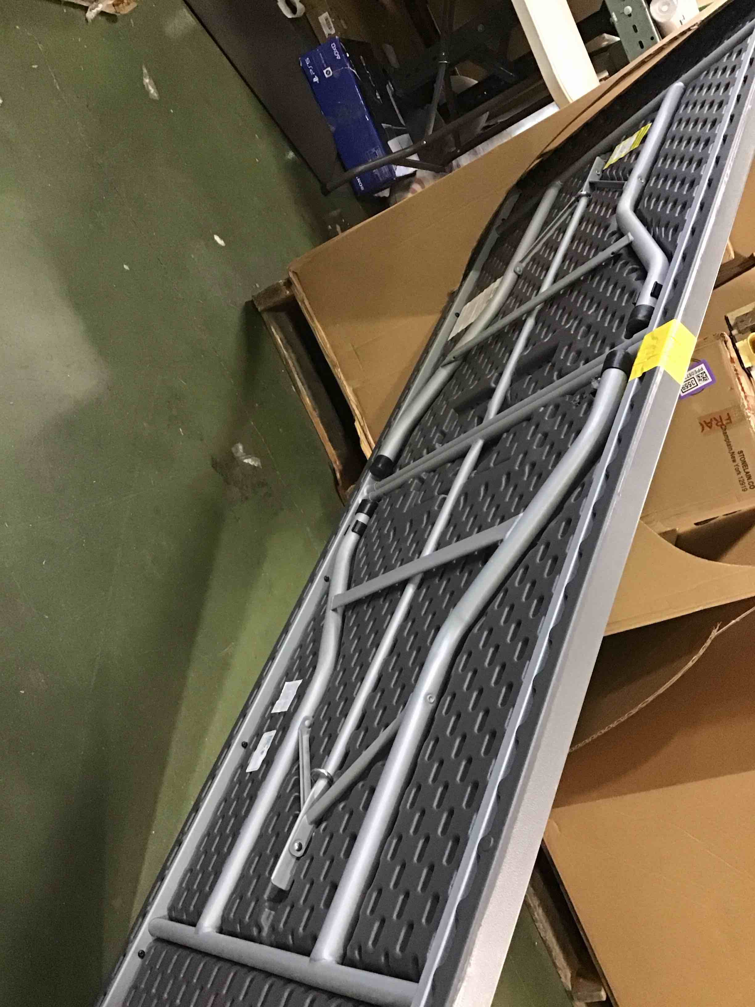 https://s3.amazonaws.com/lotting-images-prod/bidfta/PPE0573558_1732033381433.jpeg