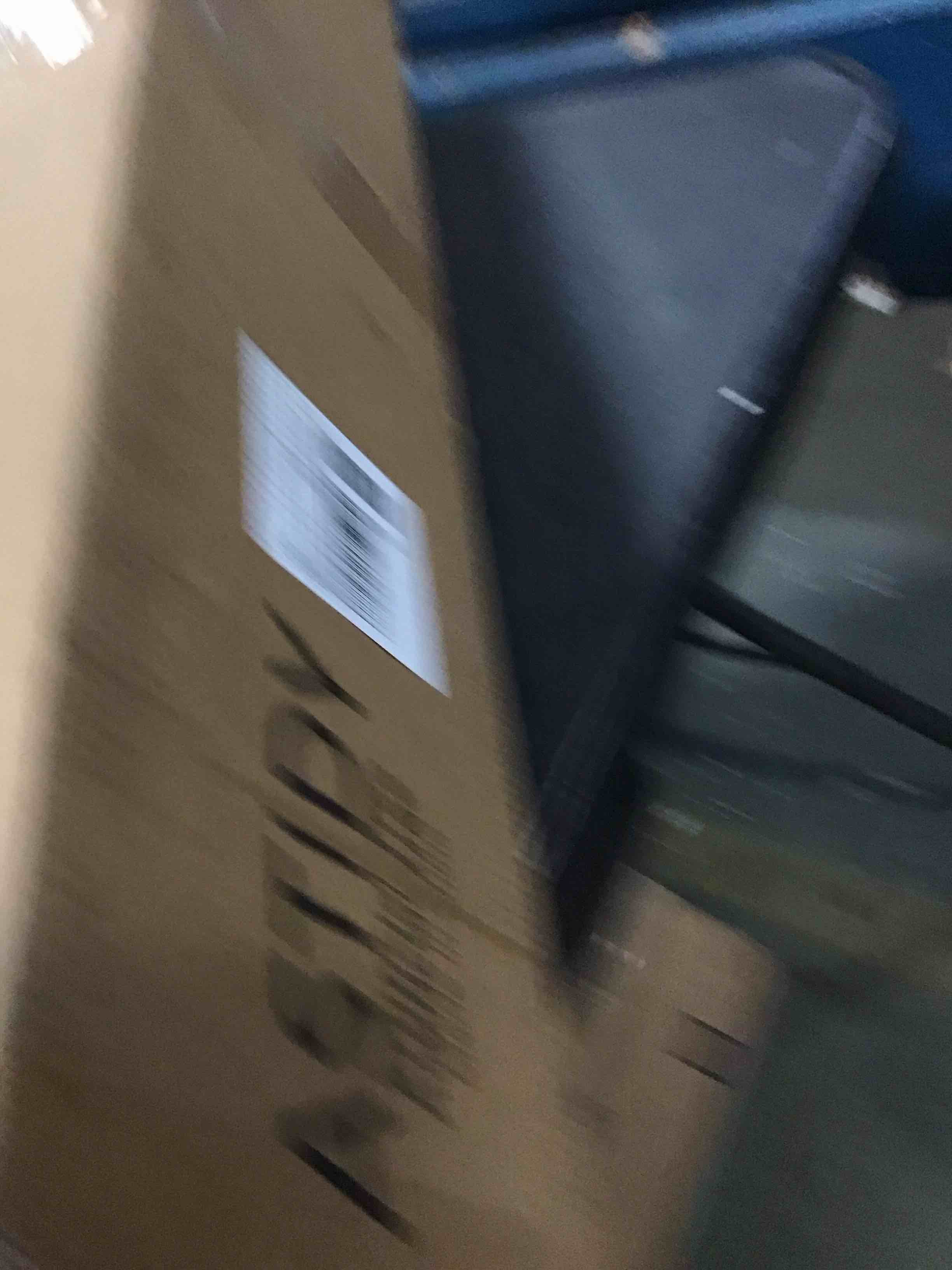 https://s3.amazonaws.com/lotting-images-prod/bidfta/PPE0574187_1733254274181.jpeg