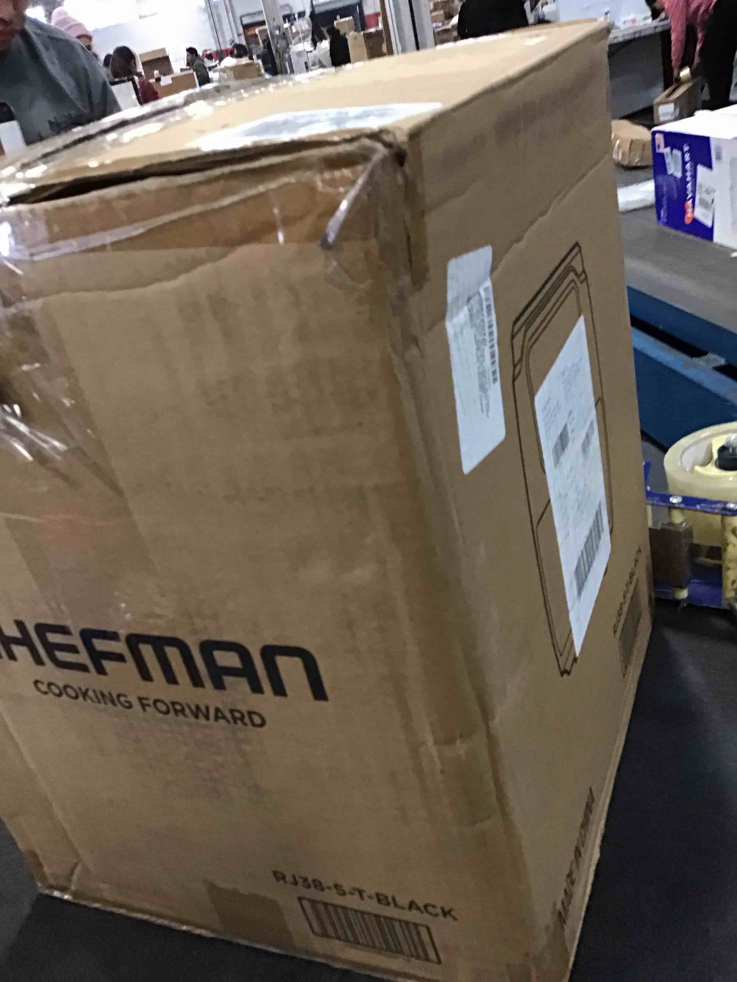 https://s3.amazonaws.com/lotting-images-prod/bidfta/PPE0574204_1733252391020.jpeg