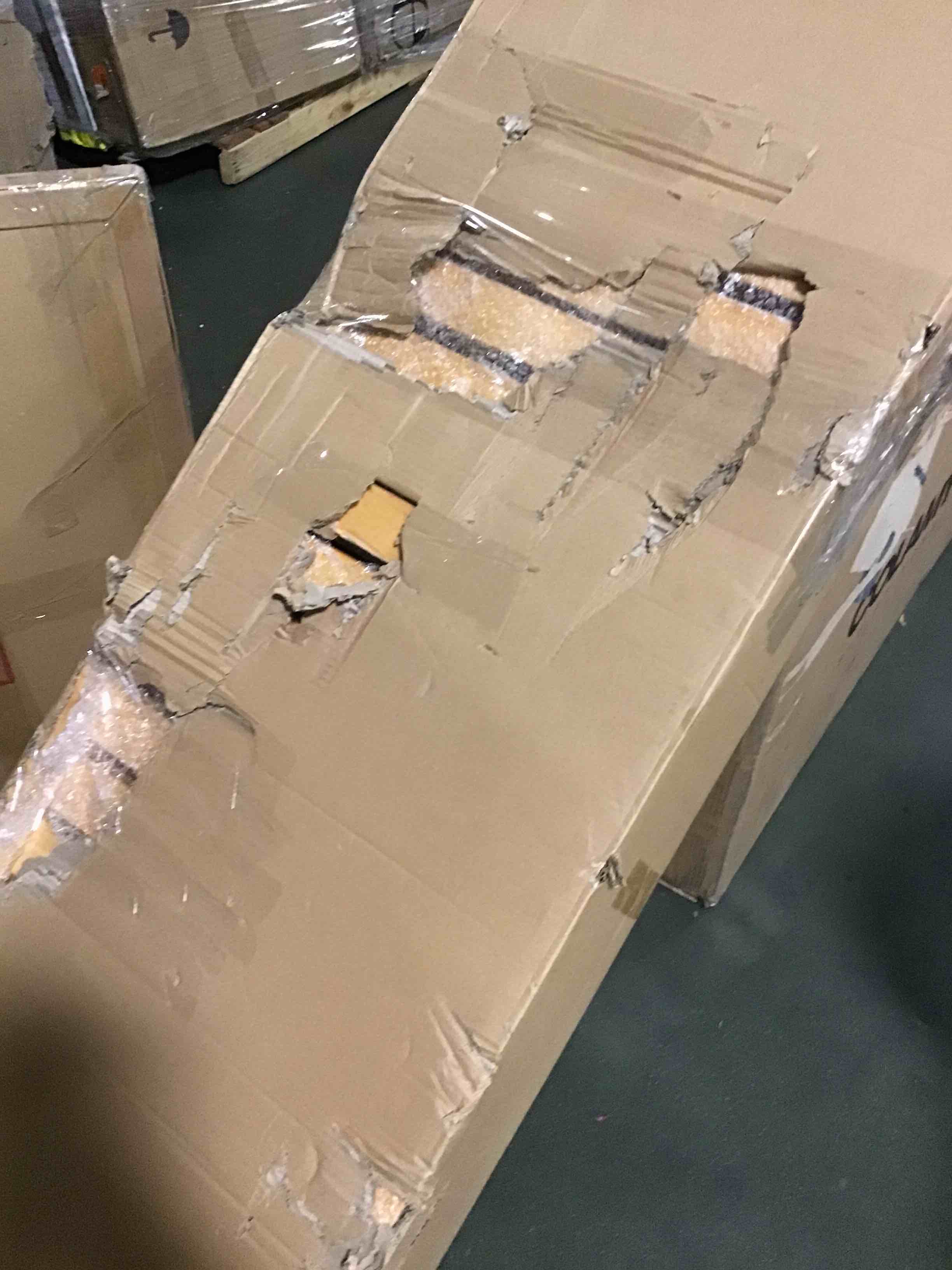 https://s3.amazonaws.com/lotting-images-prod/bidfta/PPE0575029_1732588921345.jpeg