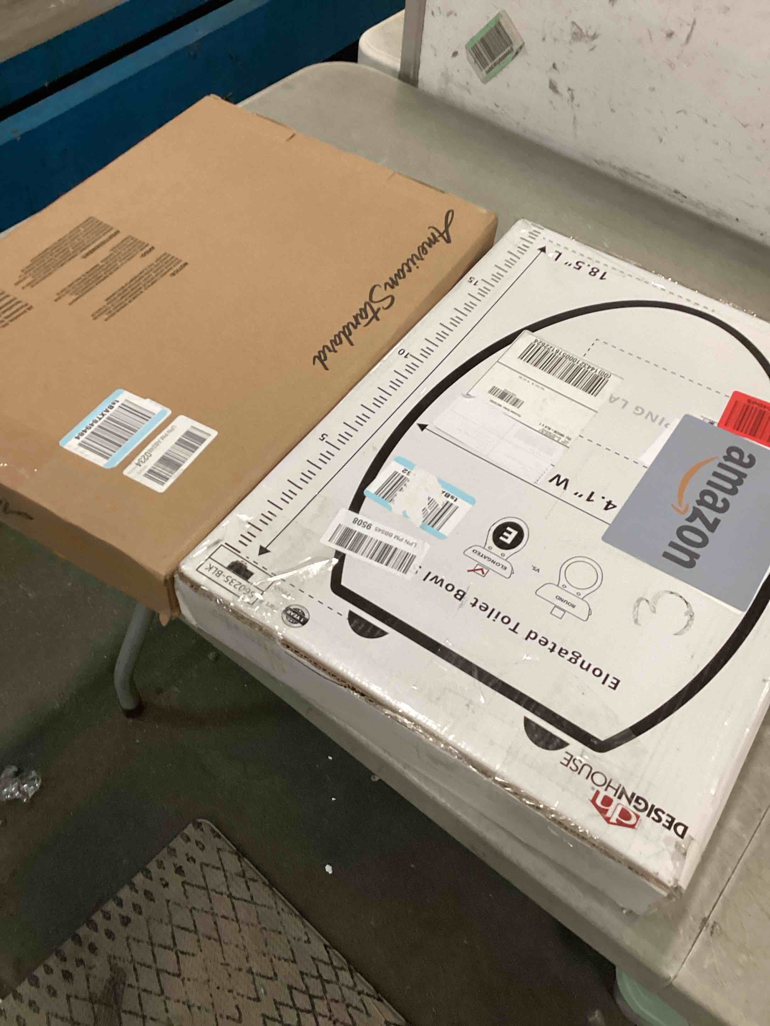 https://s3.amazonaws.com/lotting-images-prod/bidfta/PPE0575642_1732083553364.jpeg