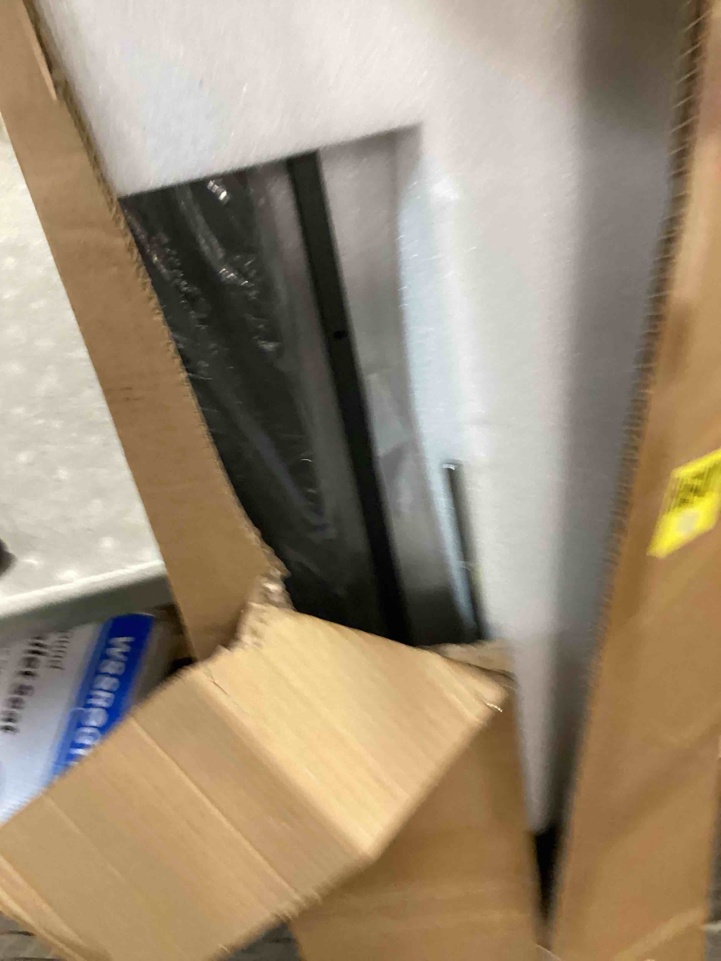 https://s3.amazonaws.com/lotting-images-prod/bidfta/PPE0575923_1731735268370.jpeg